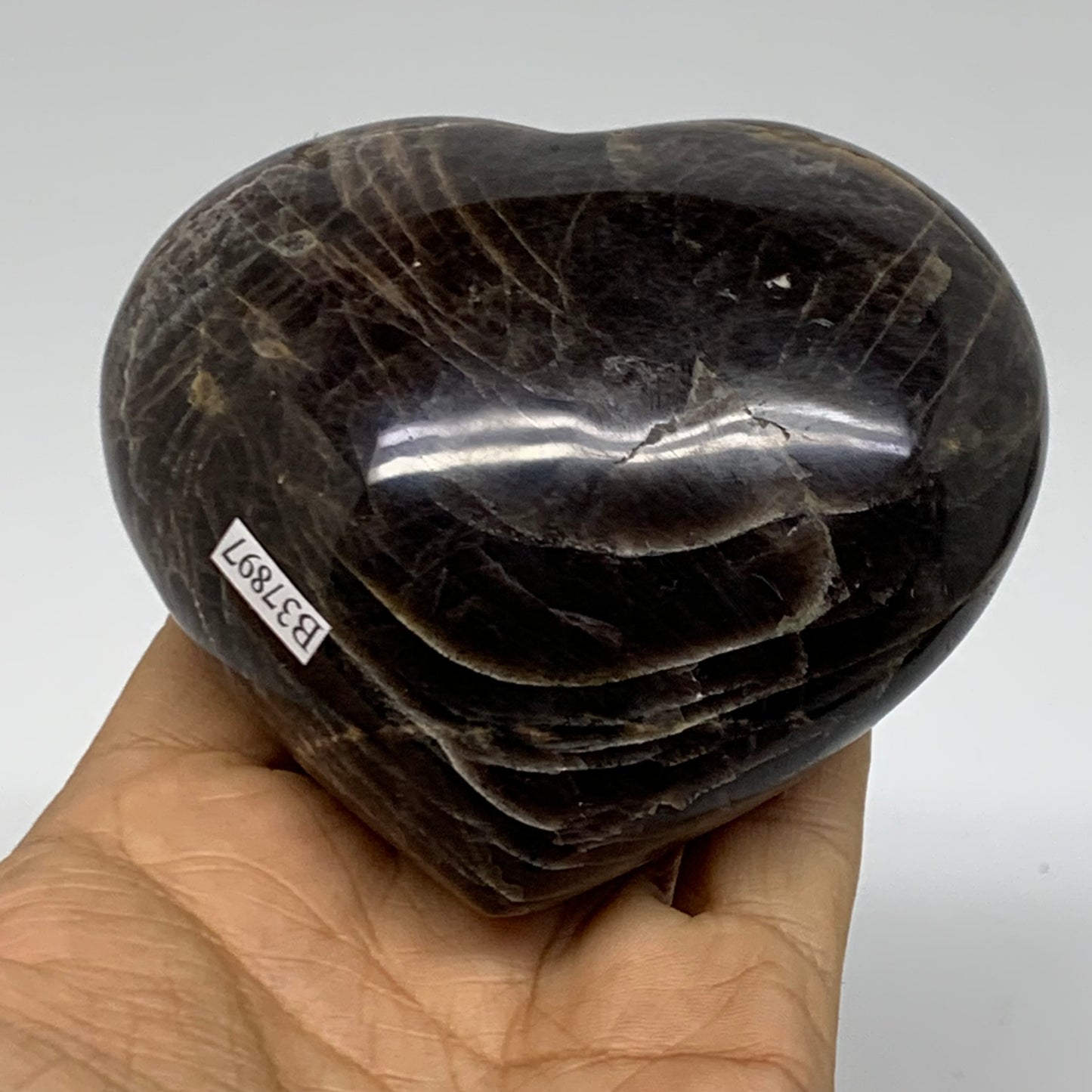 0.91 lbs, 3.3"x3.5"x1.9", Black Moonstone Heart Polished Crystal Decor, B37897