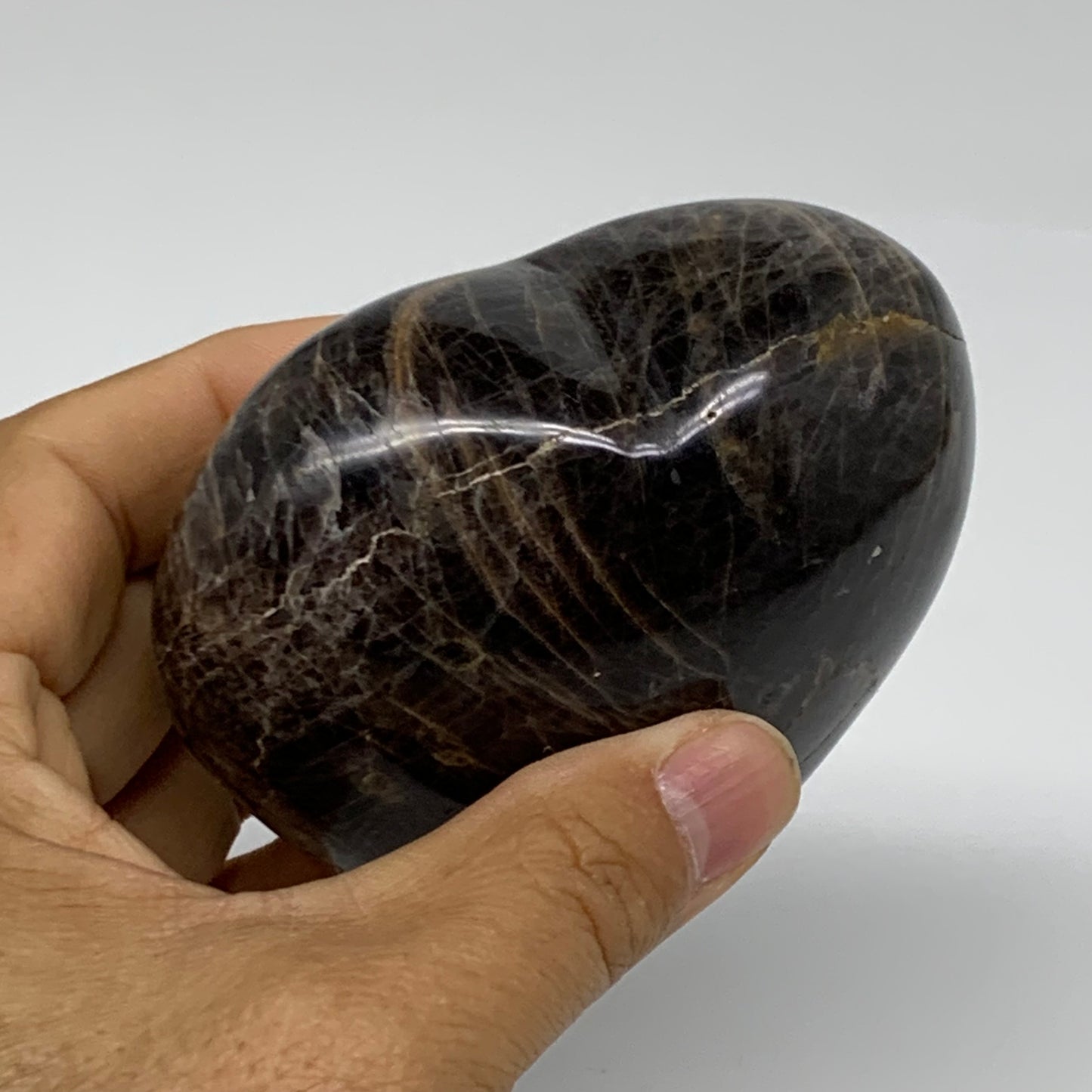 0.91 lbs, 3.3"x3.5"x1.9", Black Moonstone Heart Polished Crystal Decor, B37897
