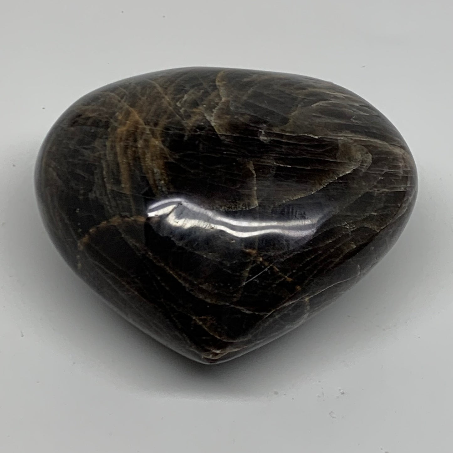 0.91 lbs, 3.3"x3.5"x1.9", Black Moonstone Heart Polished Crystal Decor, B37897
