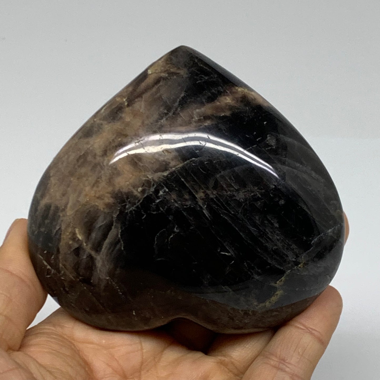 0.71 lbs, 3.1"x3.4"x1.6", Black Moonstone Heart Polished Crystal Decor, B37901