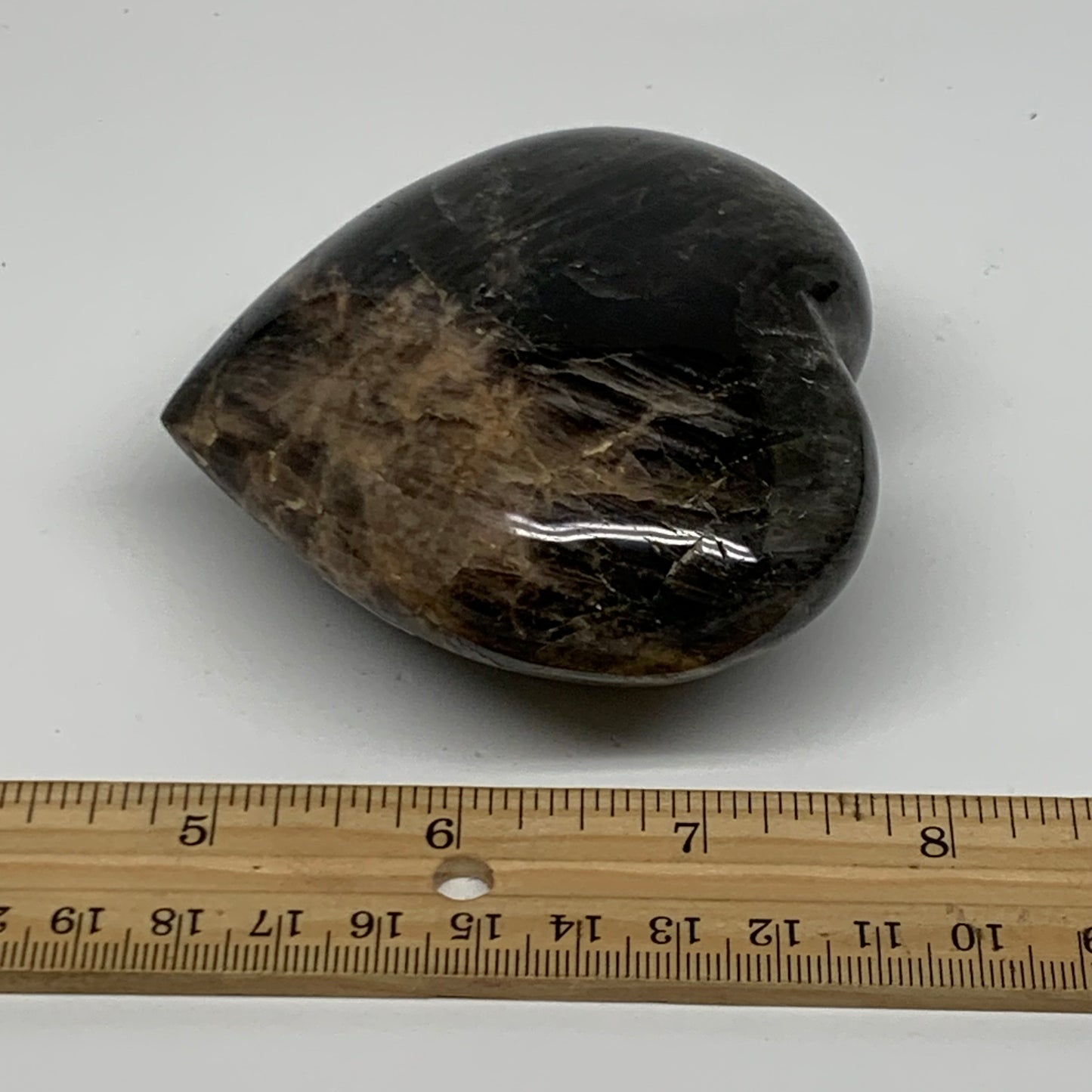 0.71 lbs, 3.1"x3.4"x1.6", Black Moonstone Heart Polished Crystal Decor, B37901