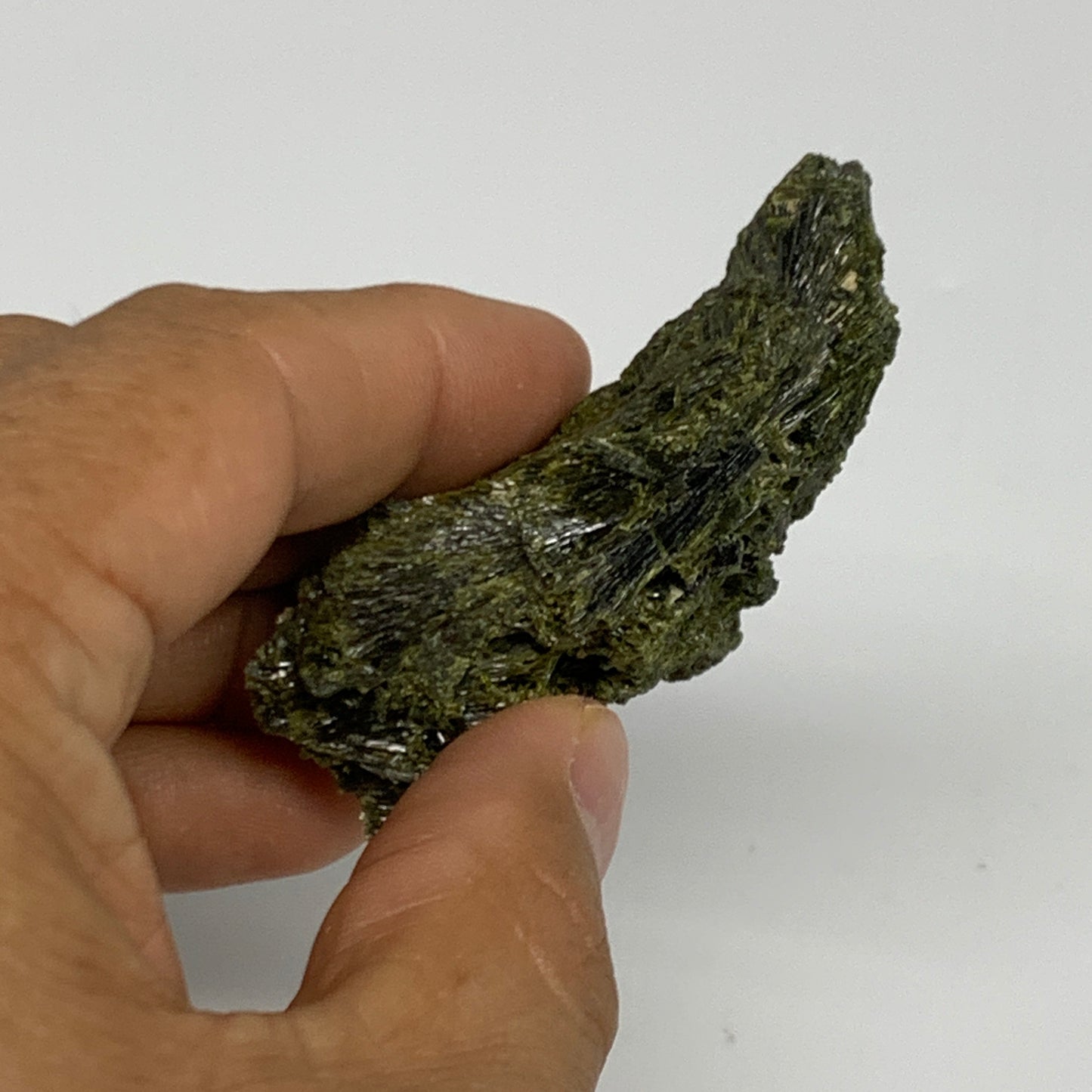 46g,2.3"x1.5"x0.7",Green Epidote Custer/Leaf Mineral Specimen @Pakistan,B27597