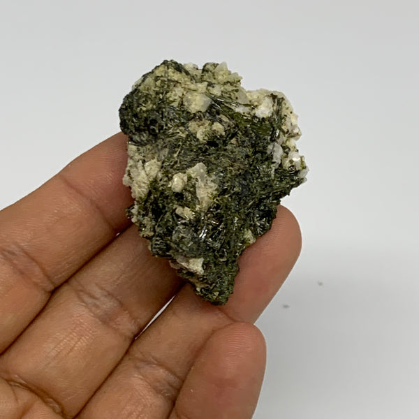 35.4g,1.9"x1.5"x1",Green Epidote Custer/Leaf Mineral Specimen @Pakistan,B27599
