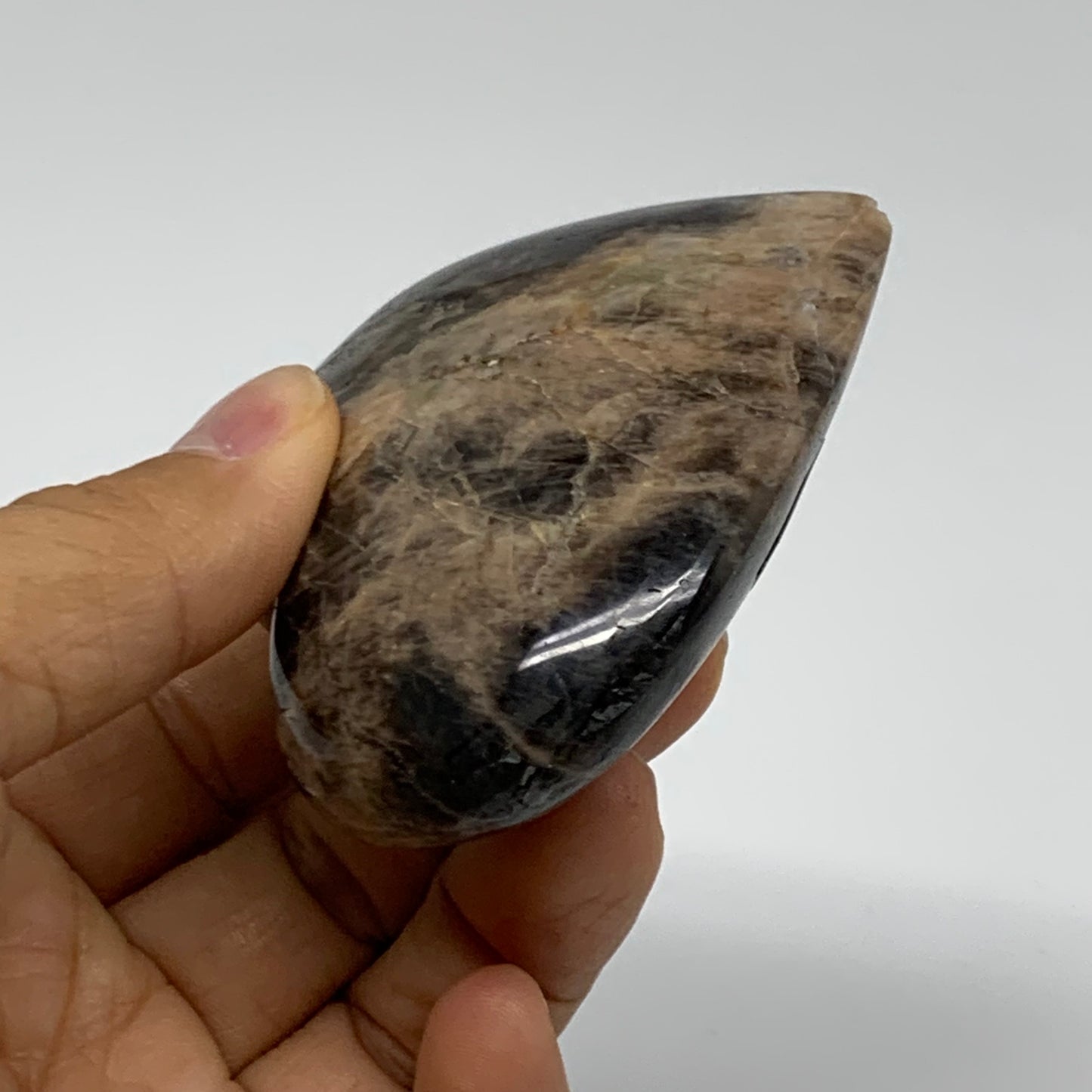 0.31 lbs, 2.6"x2.8"x1", Black Moonstone Heart Polished Crystal Decor, B37909