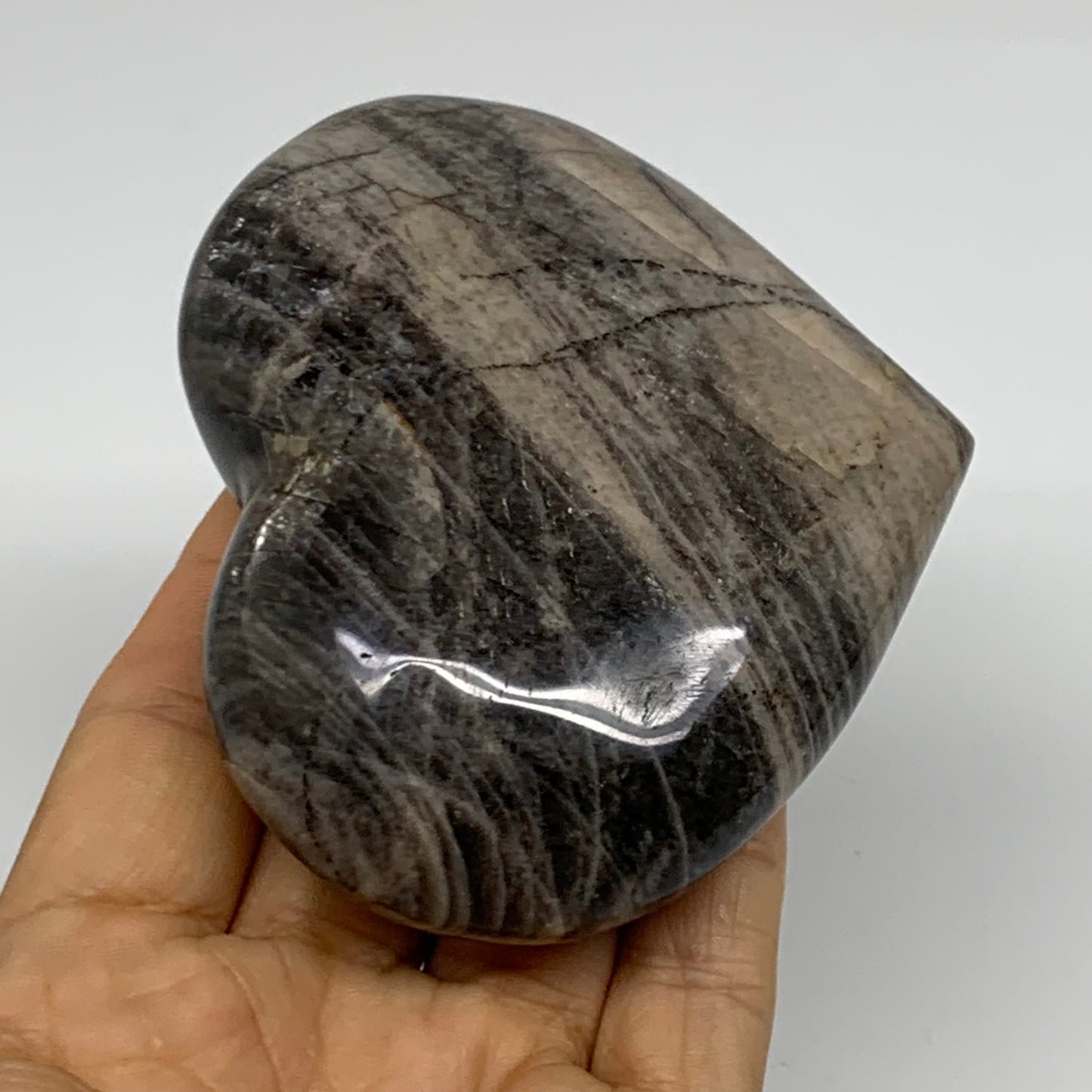 0.58 lbs, 3"x3.6"x1.3", Black Moonstone Heart Polished Crystal Decor, B37912