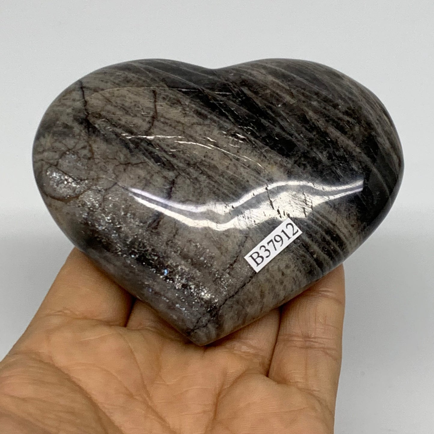 0.58 lbs, 3"x3.6"x1.3", Black Moonstone Heart Polished Crystal Decor, B37912