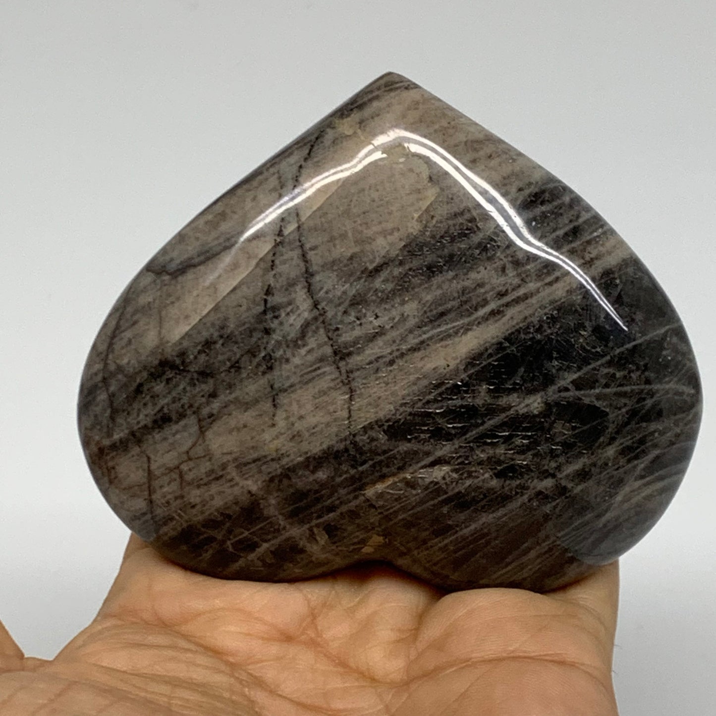 0.58 lbs, 3"x3.6"x1.3", Black Moonstone Heart Polished Crystal Decor, B37912