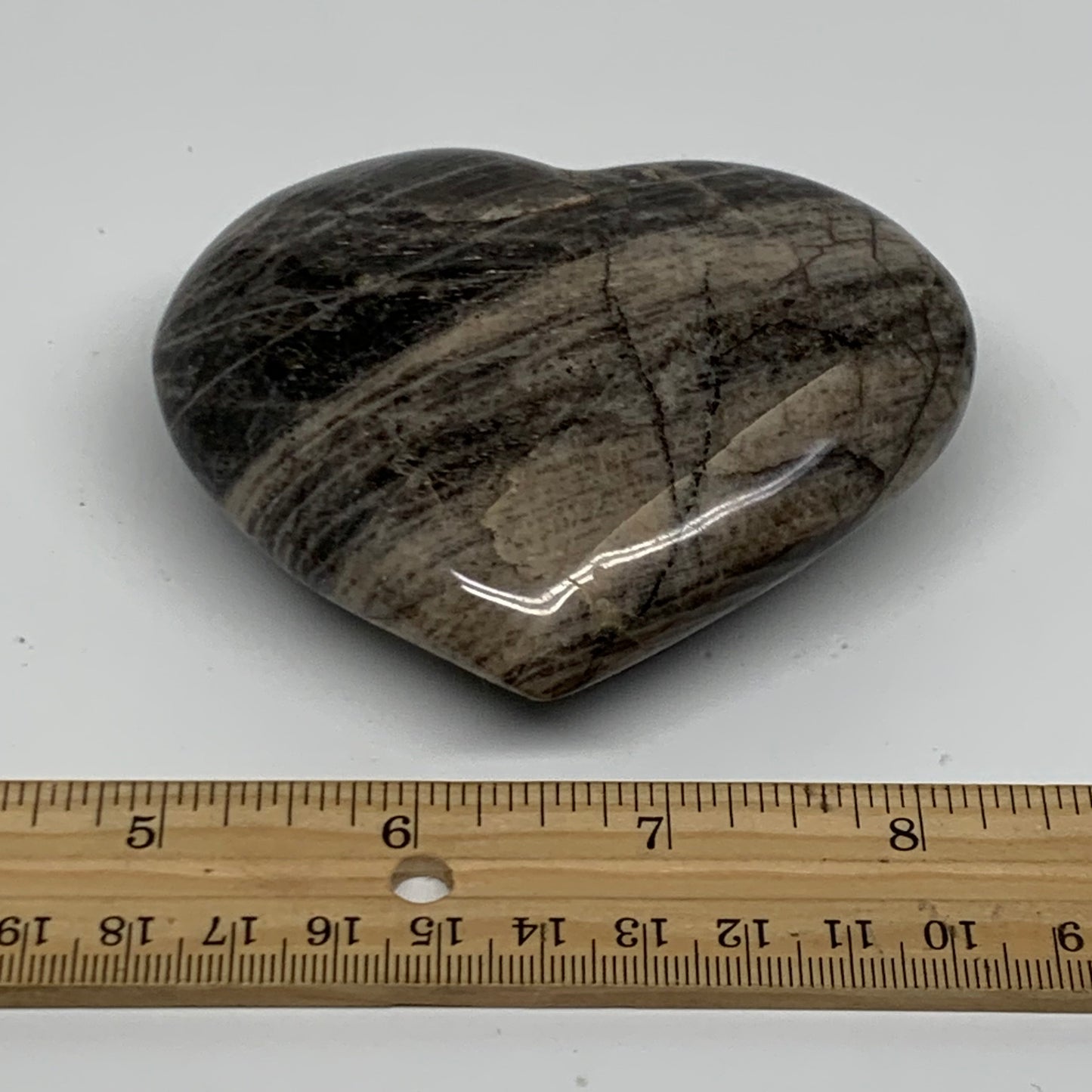 0.58 lbs, 3"x3.6"x1.3", Black Moonstone Heart Polished Crystal Decor, B37912