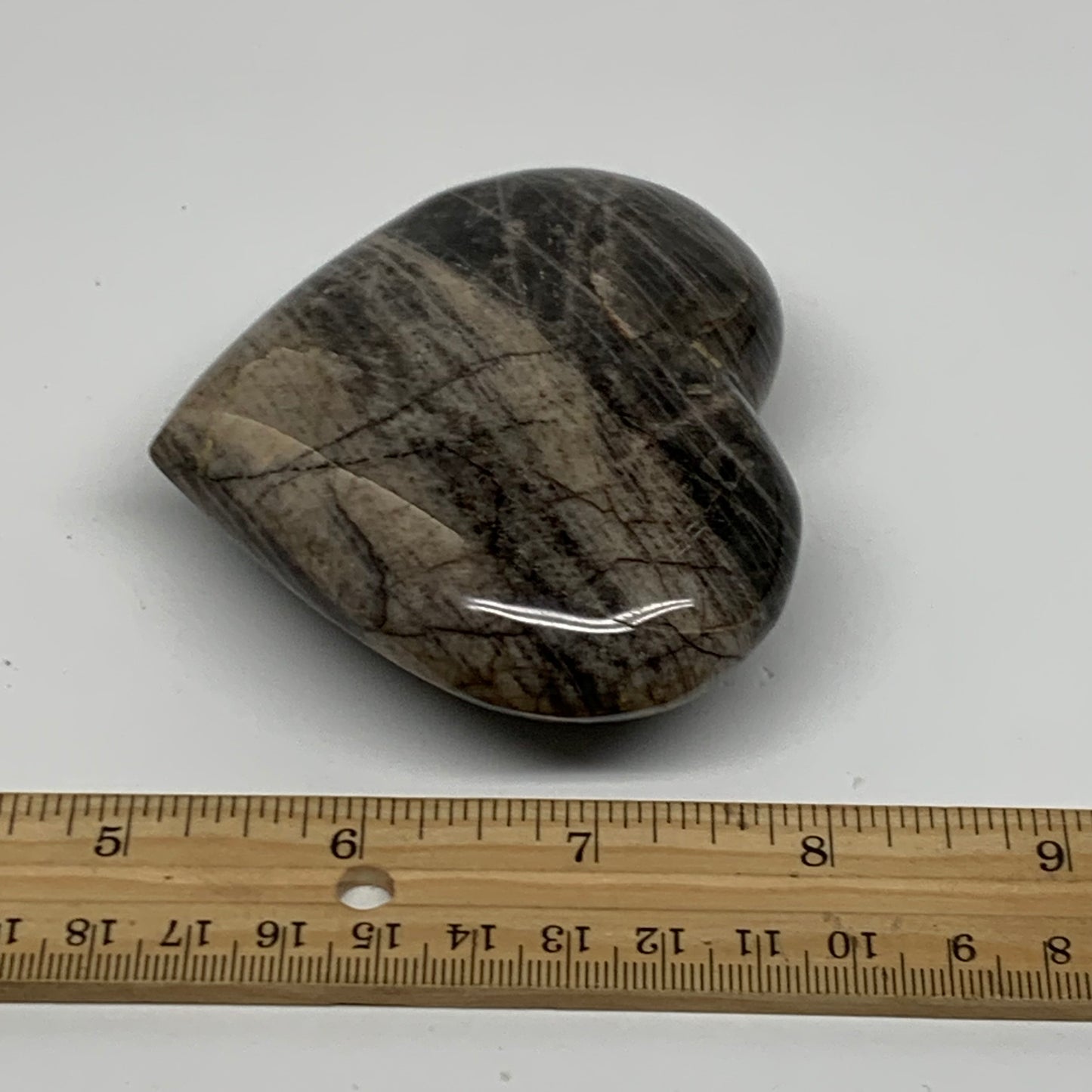 0.58 lbs, 3"x3.6"x1.3", Black Moonstone Heart Polished Crystal Decor, B37912