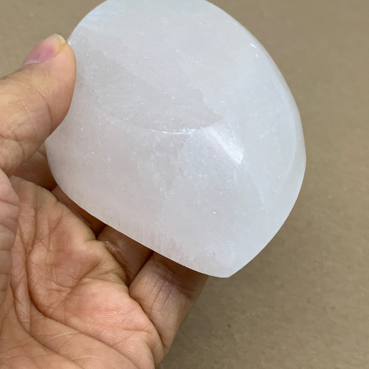 242g, 4.7"x2.7"x1.1", Natural Eye Shape Selenite Bowl Crystals, B36174