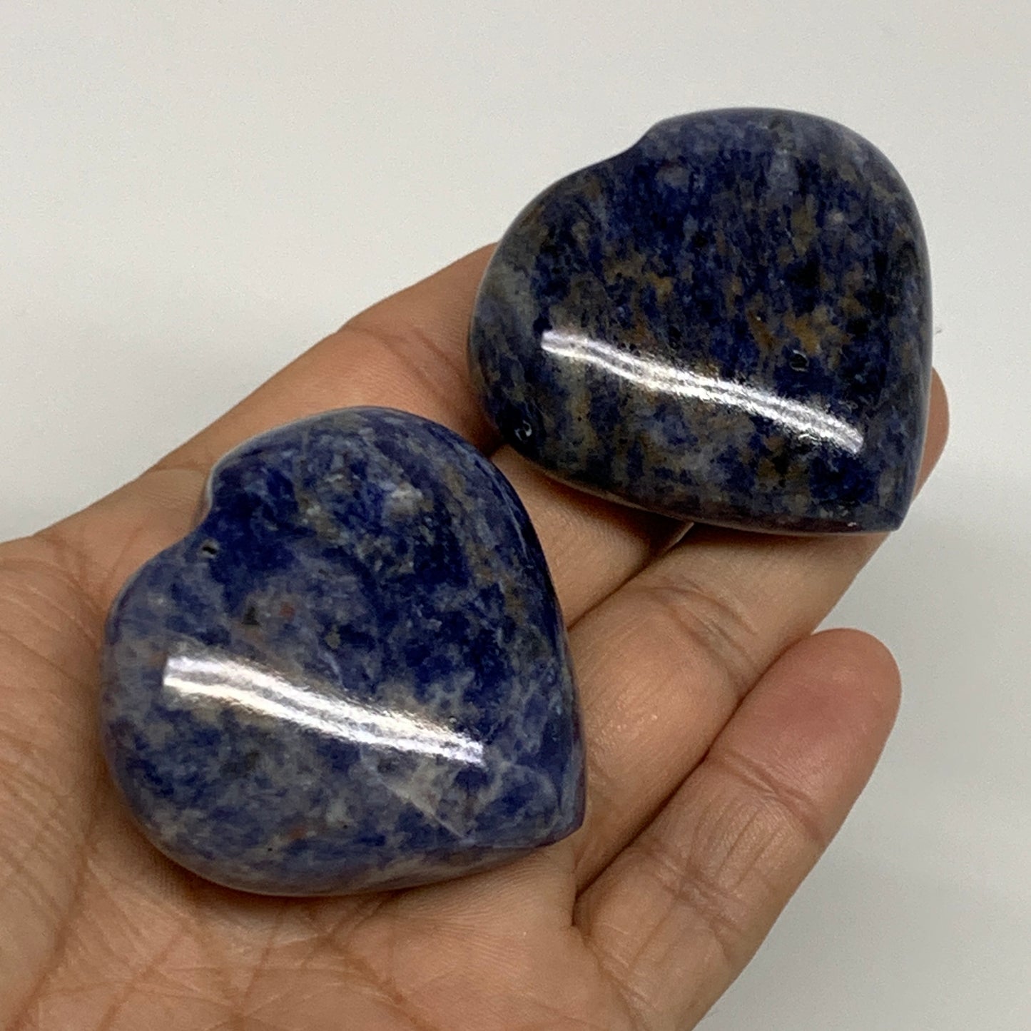 124.4g, 1.8"-1.8", 2pcs, Natural Sodalite Heart Polished Gemstone, B34878