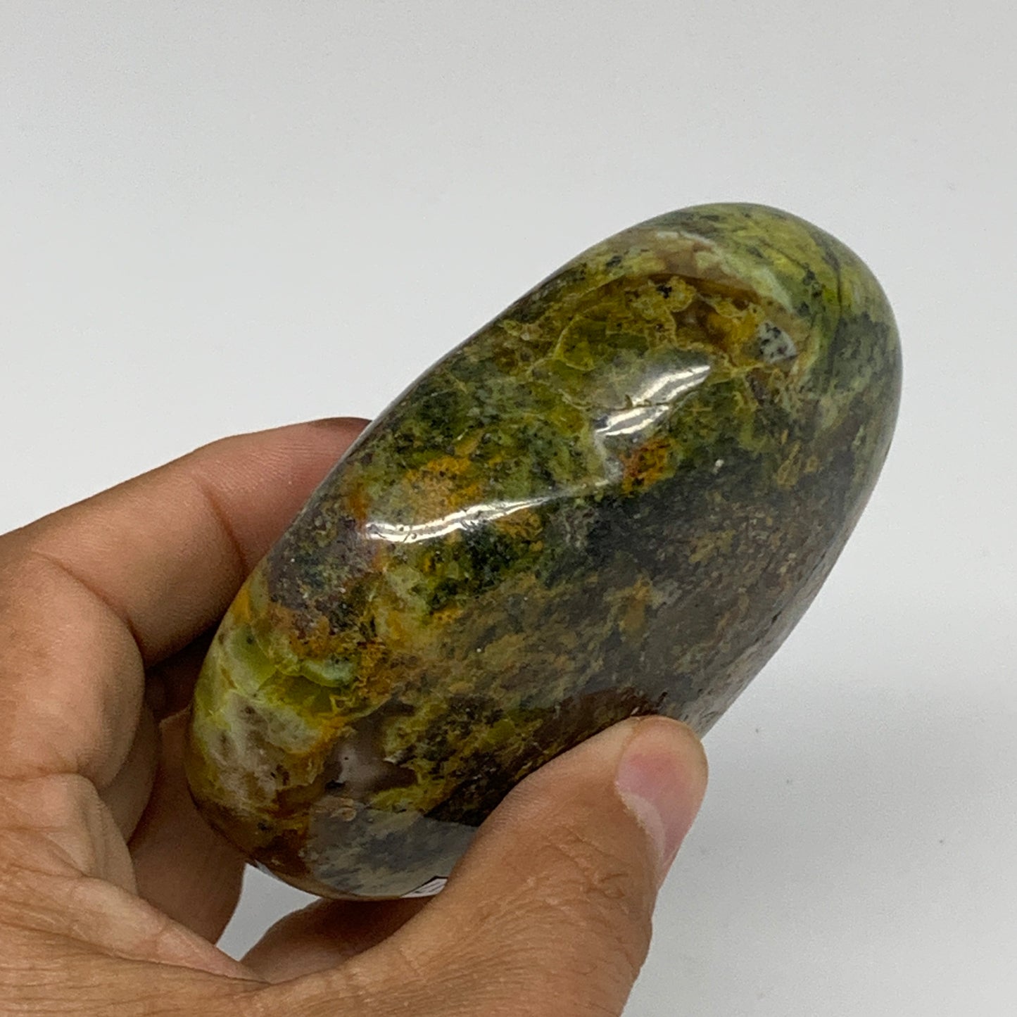 319.9g,3.2"x3.6"x1.5", Green Opal Heart Polished Gemstone Crystal, B35617