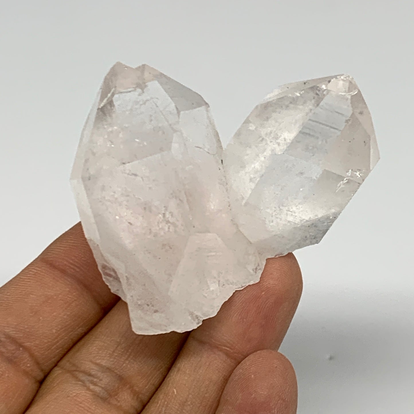 68.7g, 2"x2.2"x0.9", Quartz Crystal Mineral,Specimen Terminated,B27645