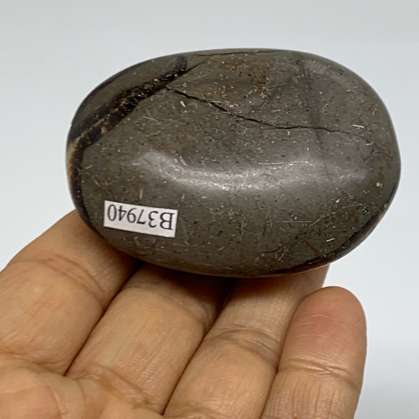 108.1g, 2.4"x1.7"x1.1", Septarian Nodule Palm-Stone Polished Crystal, B37940