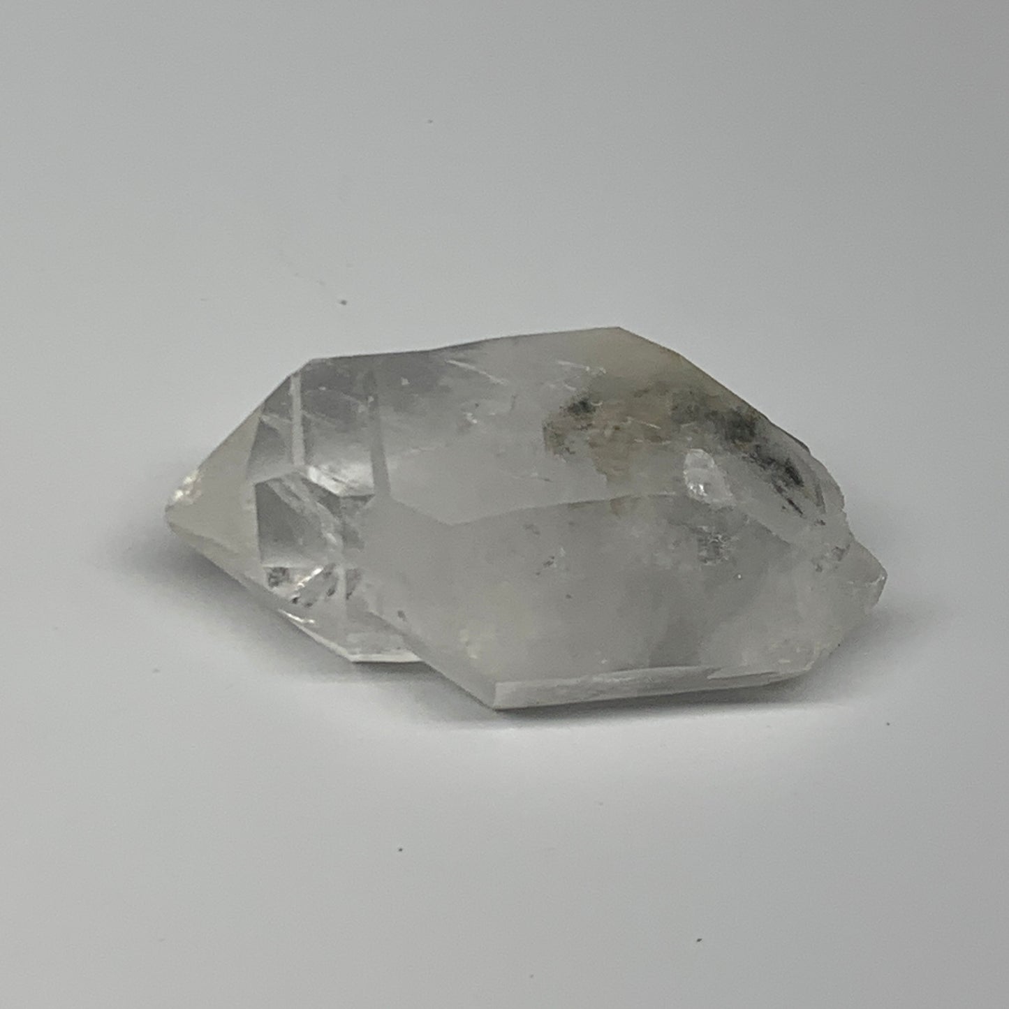 82.6g, 2.7"x1.4"x0.9", Chlorine Quartz Crystal Mineral,Specimen Terminated,B2764