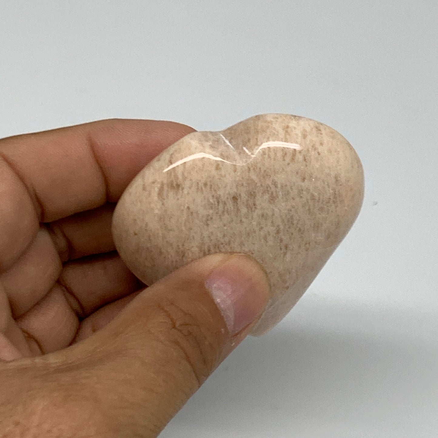 69.4g, 2.1"x2.1"x0.8", Peach Moonstone Heart Crystal Polished Gemstone, B34903