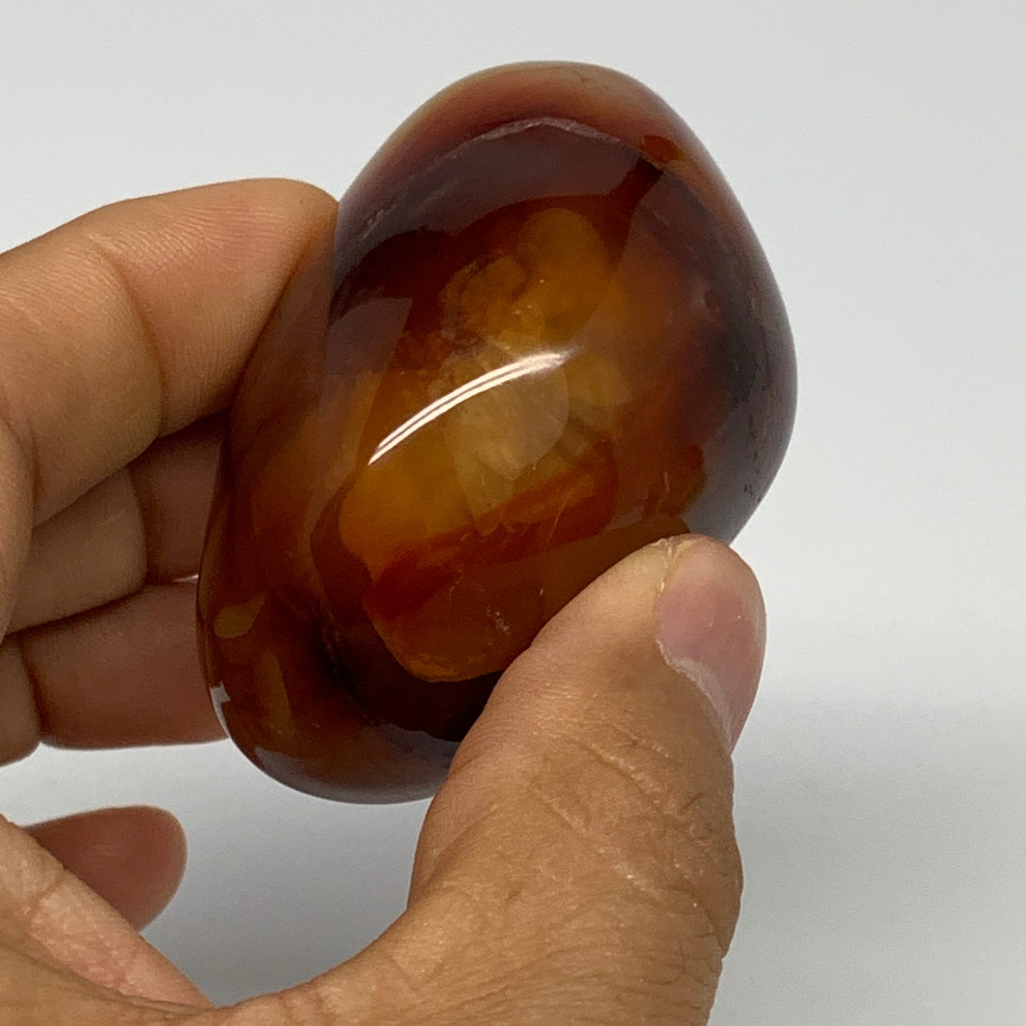112.2g, 2.2"x1.5"x1.5", Red Carnelian Palm-Stone Gem Crystal Polished, B28431