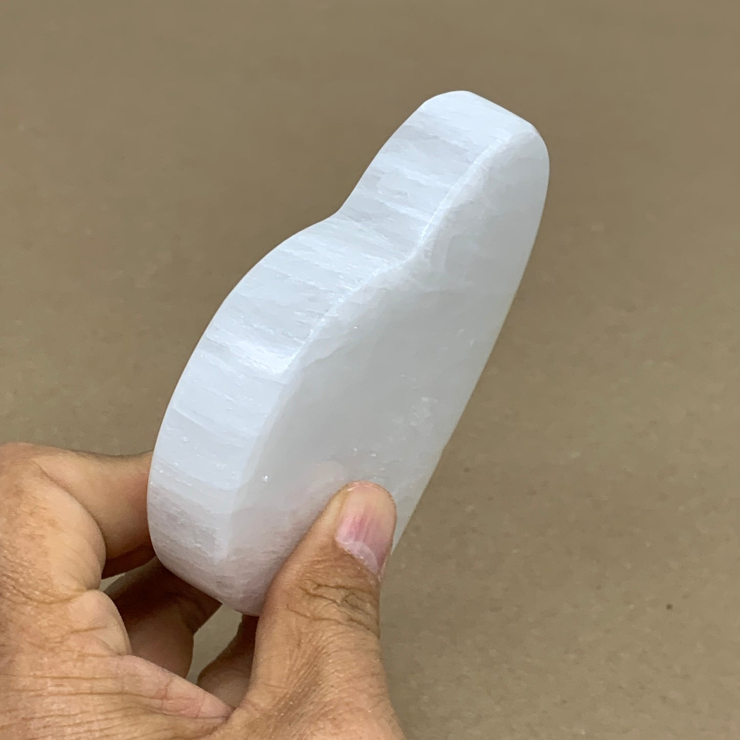 258g, 4.1"x4.1"x0.6", Selenite Heart Crystals, Satin Spar, gypsum, B36211