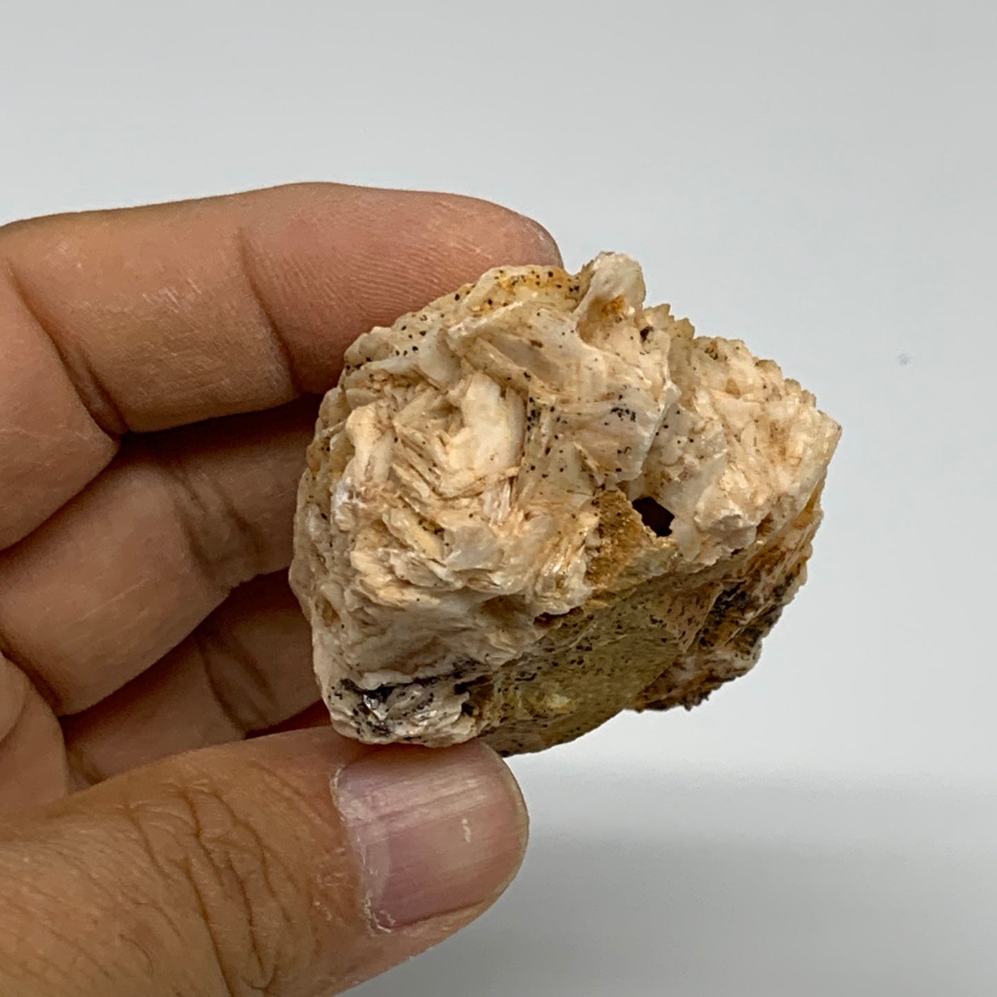 123.9g, 2.5"x1.7"x1.3", Natural Golden Barite Mineral Specimen, B33480