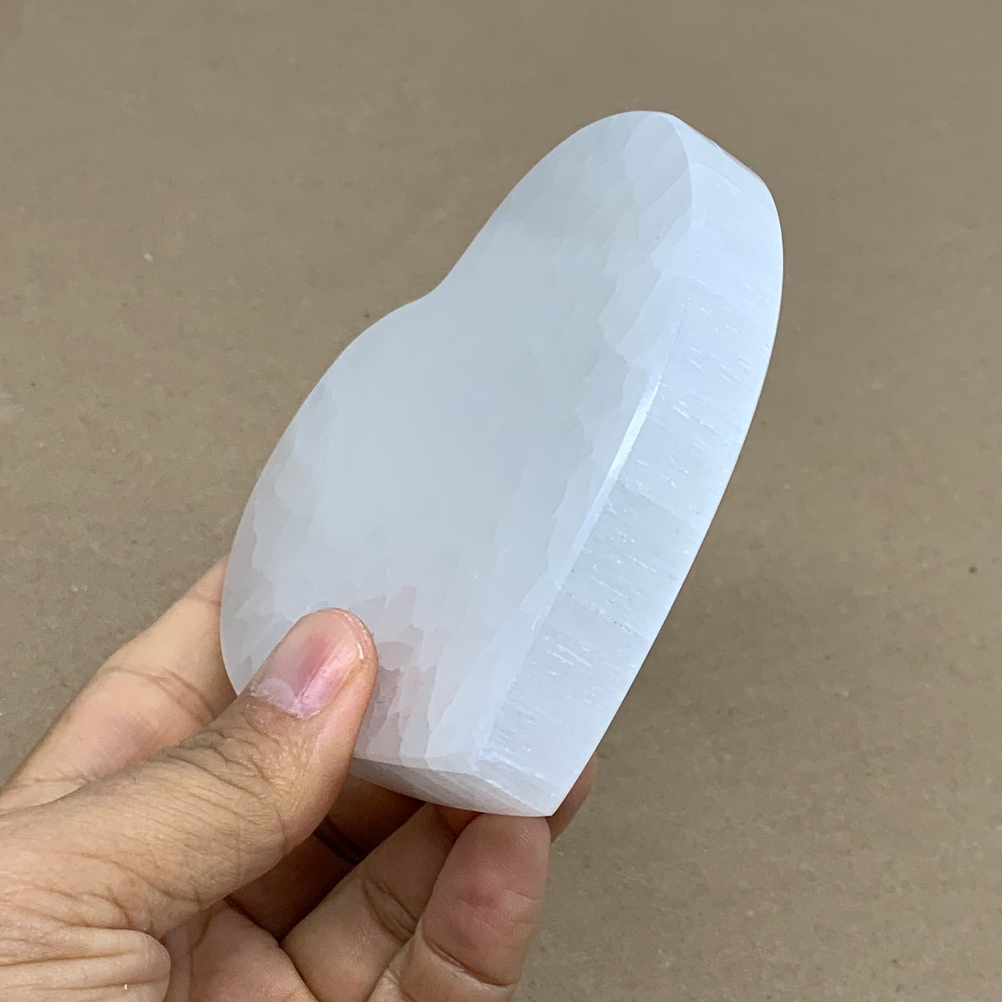 270g, 4.1"x4.1"x0.7", Selenite Heart Crystals, Satin Spar, gypsum, B36213