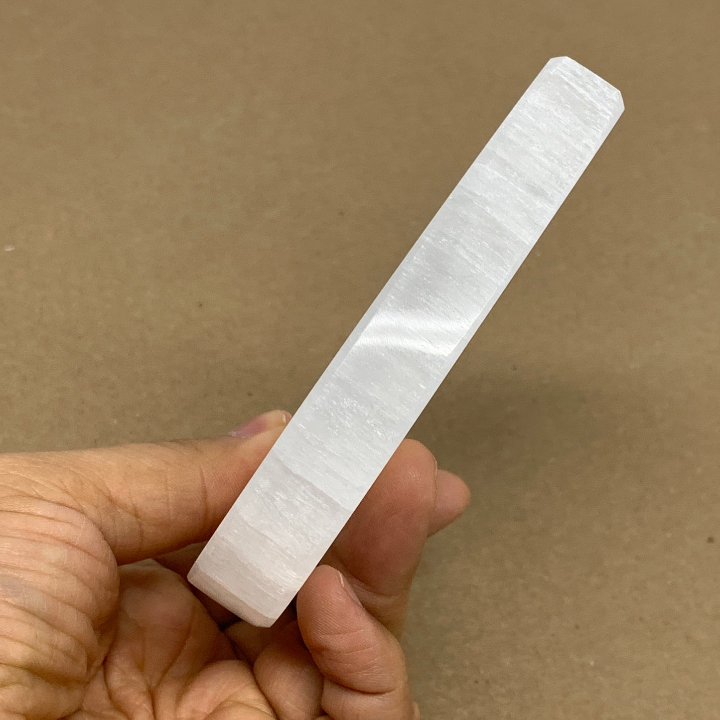 262g, 4.1"x4.1"x0.6", Selenite Heart Crystals, Satin Spar, gypsum, B36217