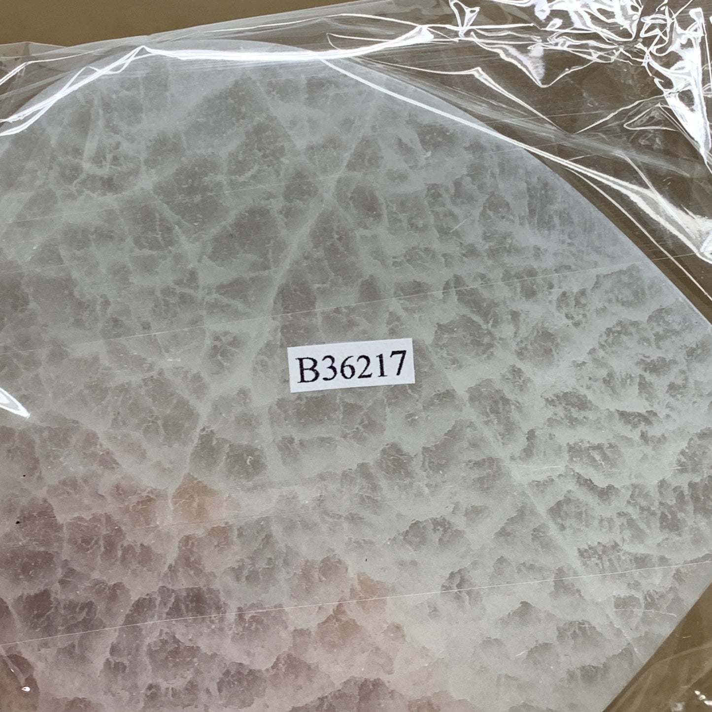 262g, 4.1"x4.1"x0.6", Selenite Heart Crystals, Satin Spar, gypsum, B36217