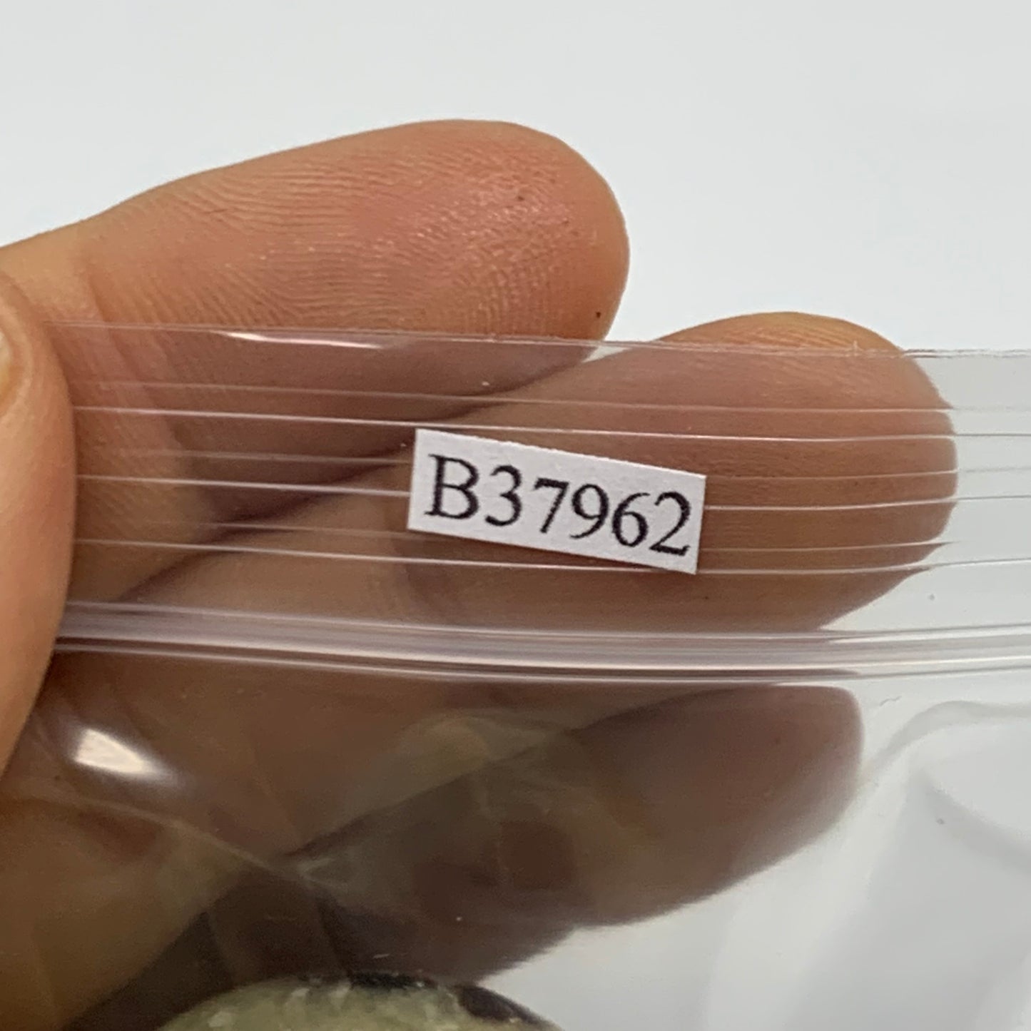 155.5g,1.8"-1.8", 2pcs, Septarian Nodule Palm-Stone Polished Crystal, B37962