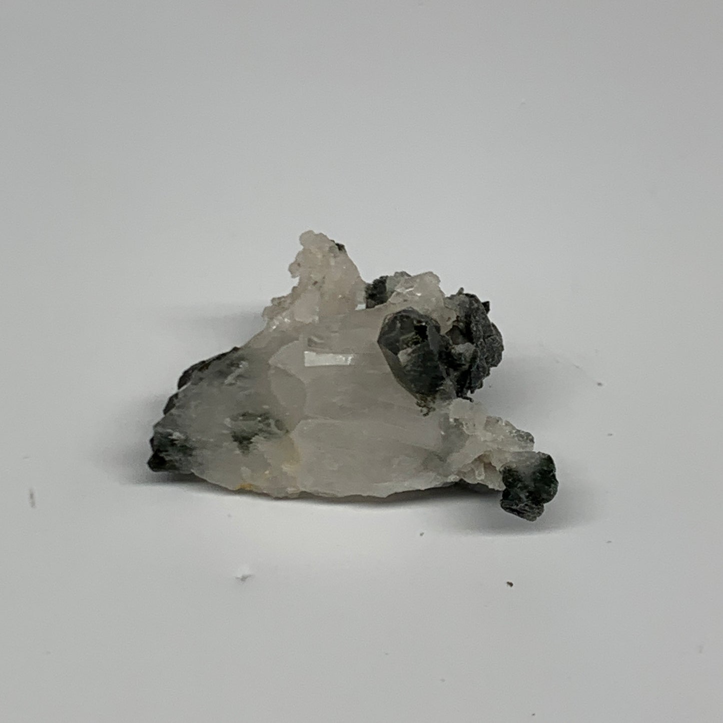 31.1g, 2"x1.3"x1.2", Chlorine Quartz Crystal Mineral,Specimen Terminated,B27674