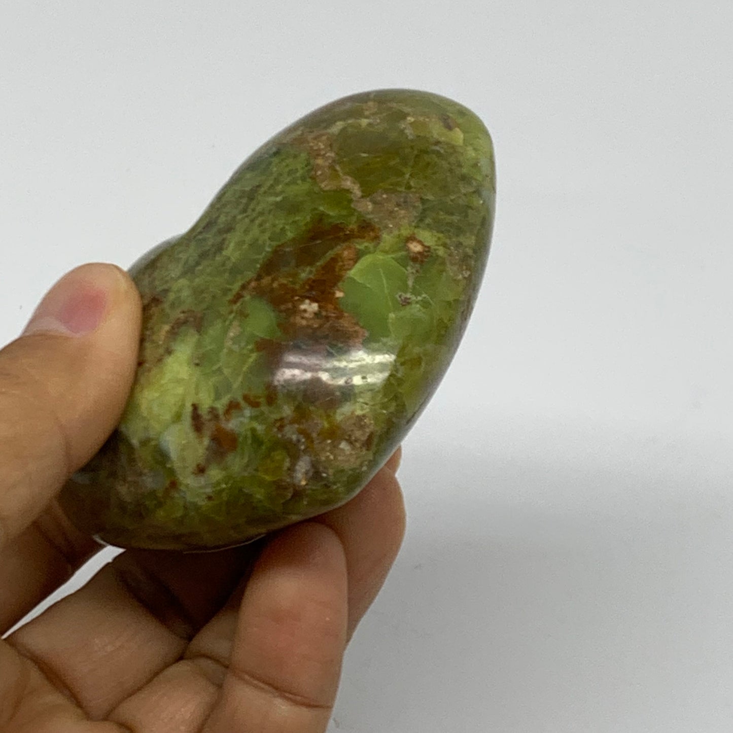 0.33 lbs, 2.5"x3"x1.3", Green Opal Heart Polished Gemstone Crystal, B37966