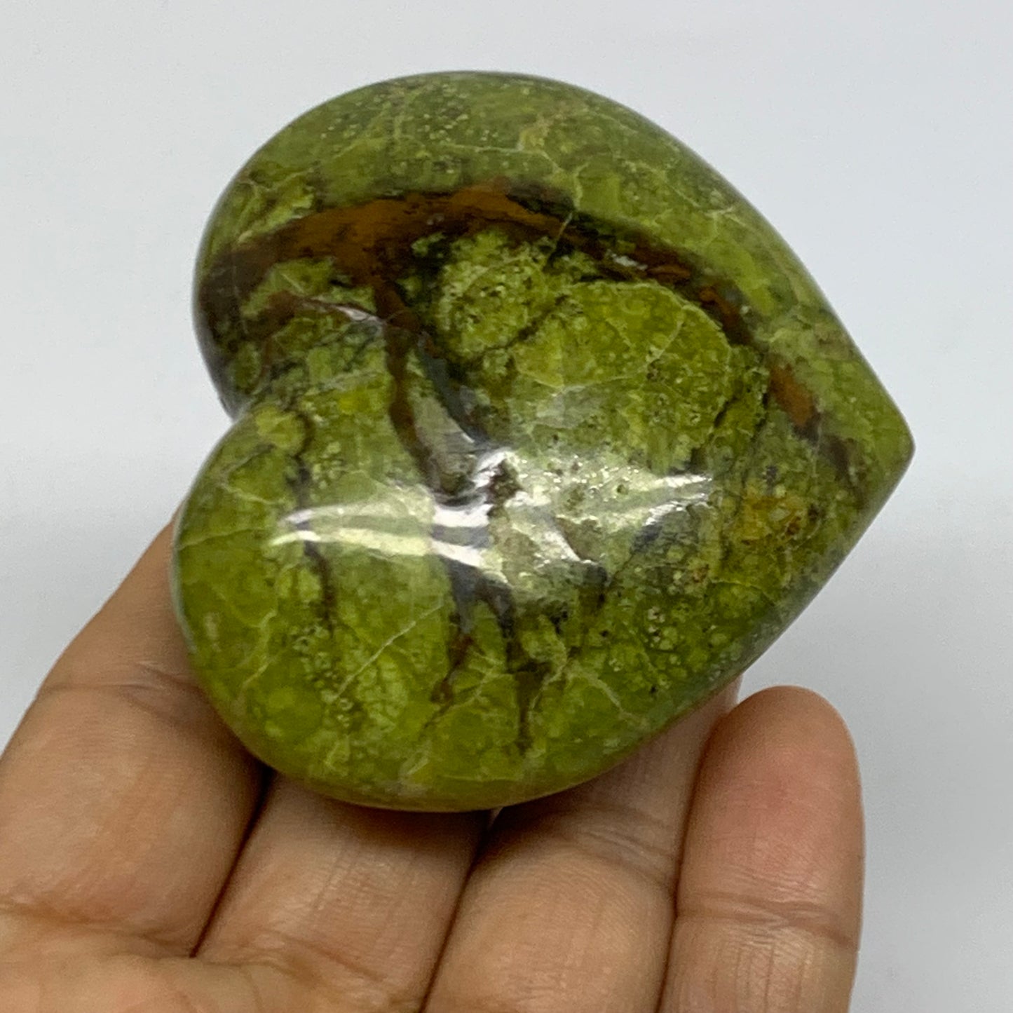 0.25 lbs, 2.3"x2.6"x1.1", Green Opal Heart Polished Gemstone Crystal, B37967