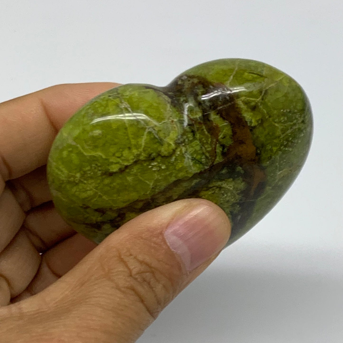 0.25 lbs, 2.3"x2.6"x1.1", Green Opal Heart Polished Gemstone Crystal, B37967