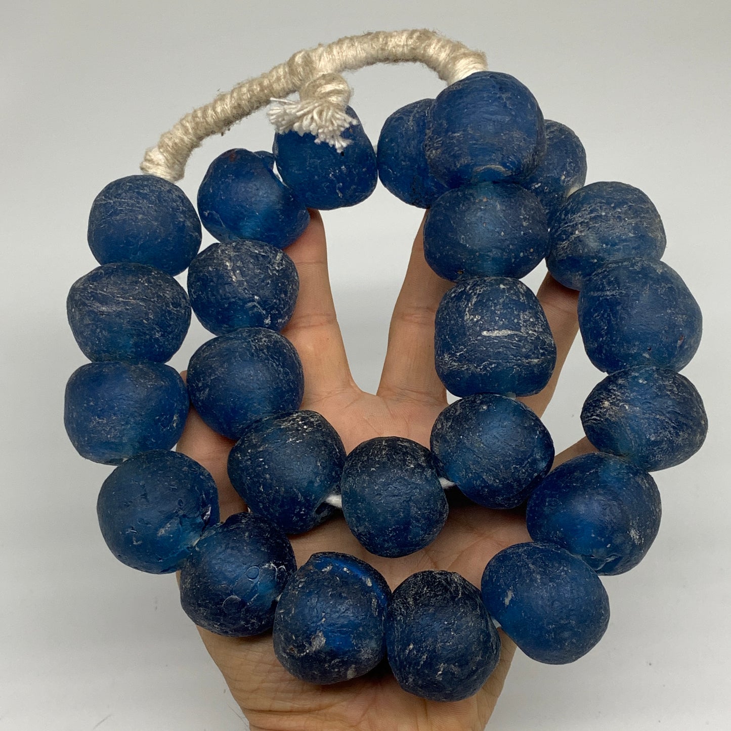 2.29 lbs, 23mm-30mm, 1 Strand, 24 beads, Blue Round Sea Glass Beads , B35650