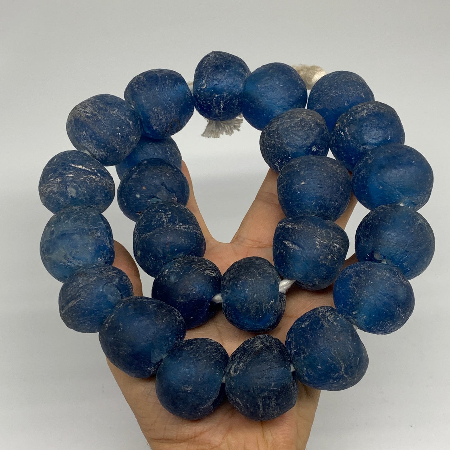 2.29 lbs, 23mm-30mm, 1 Strand, 24 beads, Blue Round Sea Glass Beads , B35650