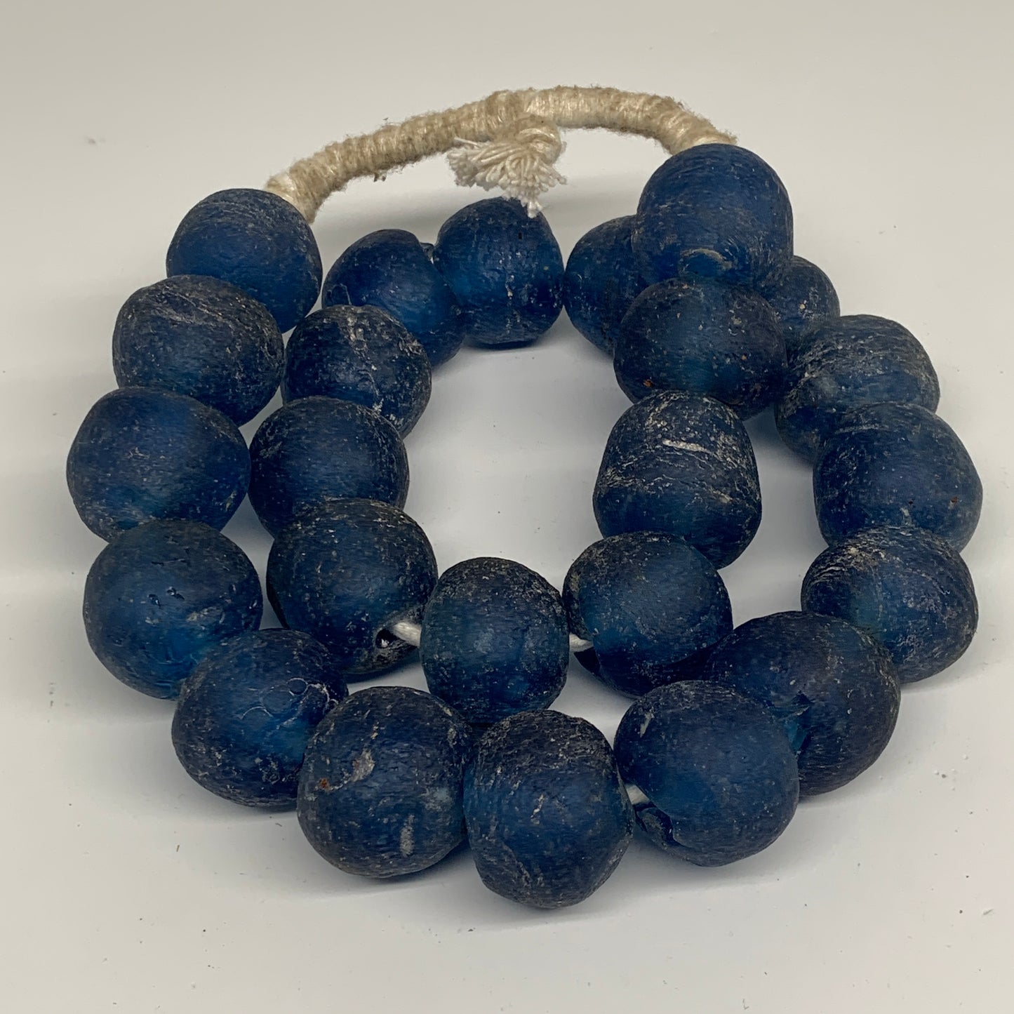 2.29 lbs, 23mm-30mm, 1 Strand, 24 beads, Blue Round Sea Glass Beads , B35650