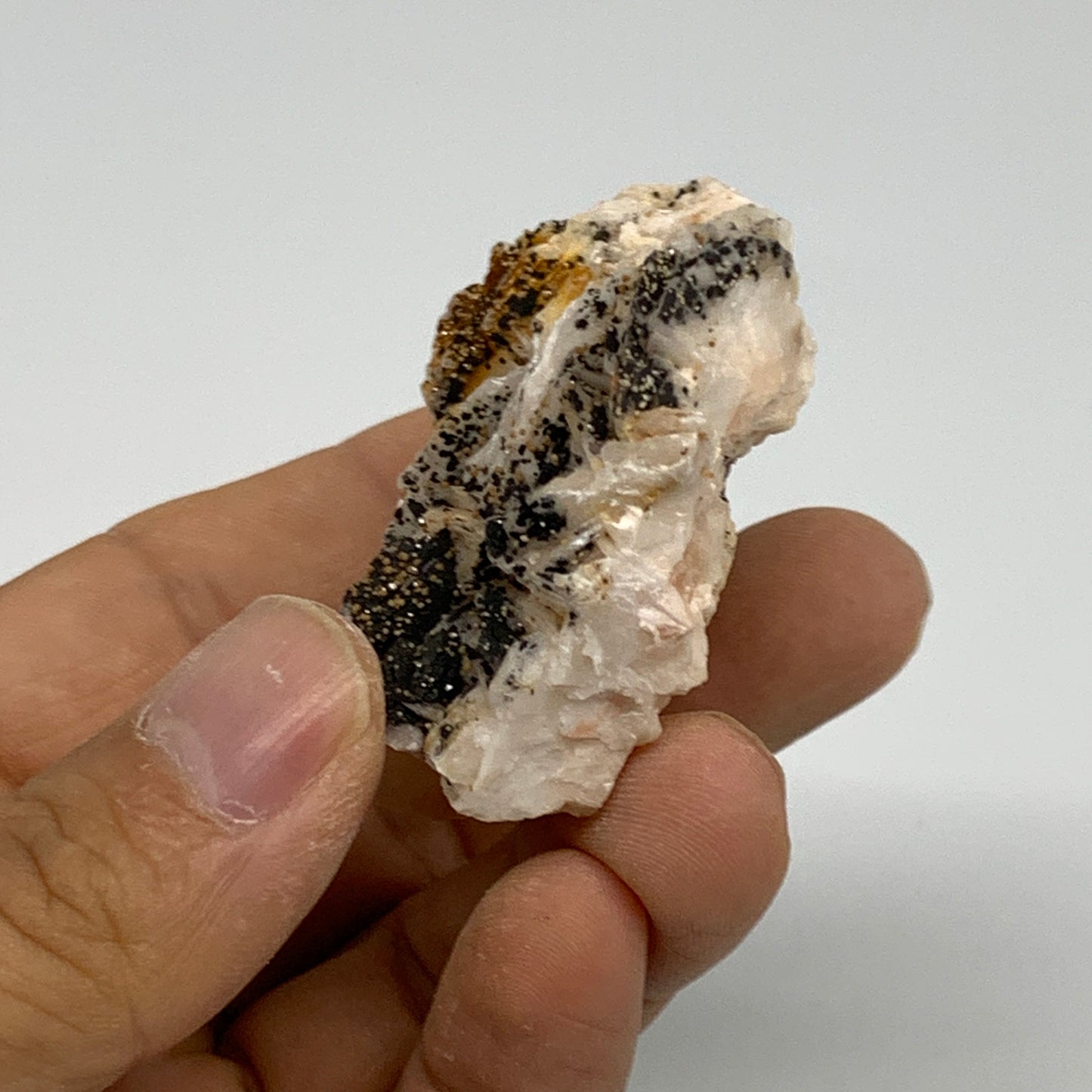 87.1g, 2.1"x2"x0.9", Natural Golden Barite Mineral Specimen @Morocco, B33509