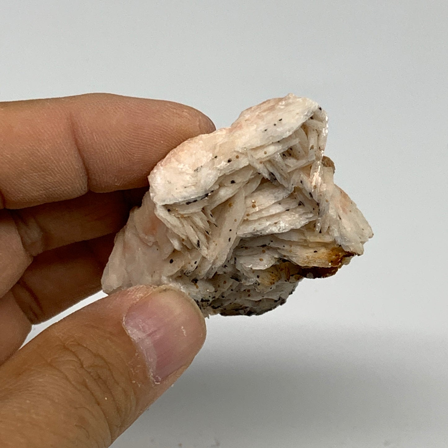 87.1g, 2.1"x2"x0.9", Natural Golden Barite Mineral Specimen @Morocco, B33509