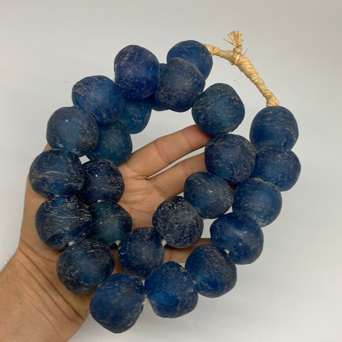 2.3 lbs, 23mm-30mm, 1 Strand, 25 beads, Blue Round Sea Glass Beads , B35652