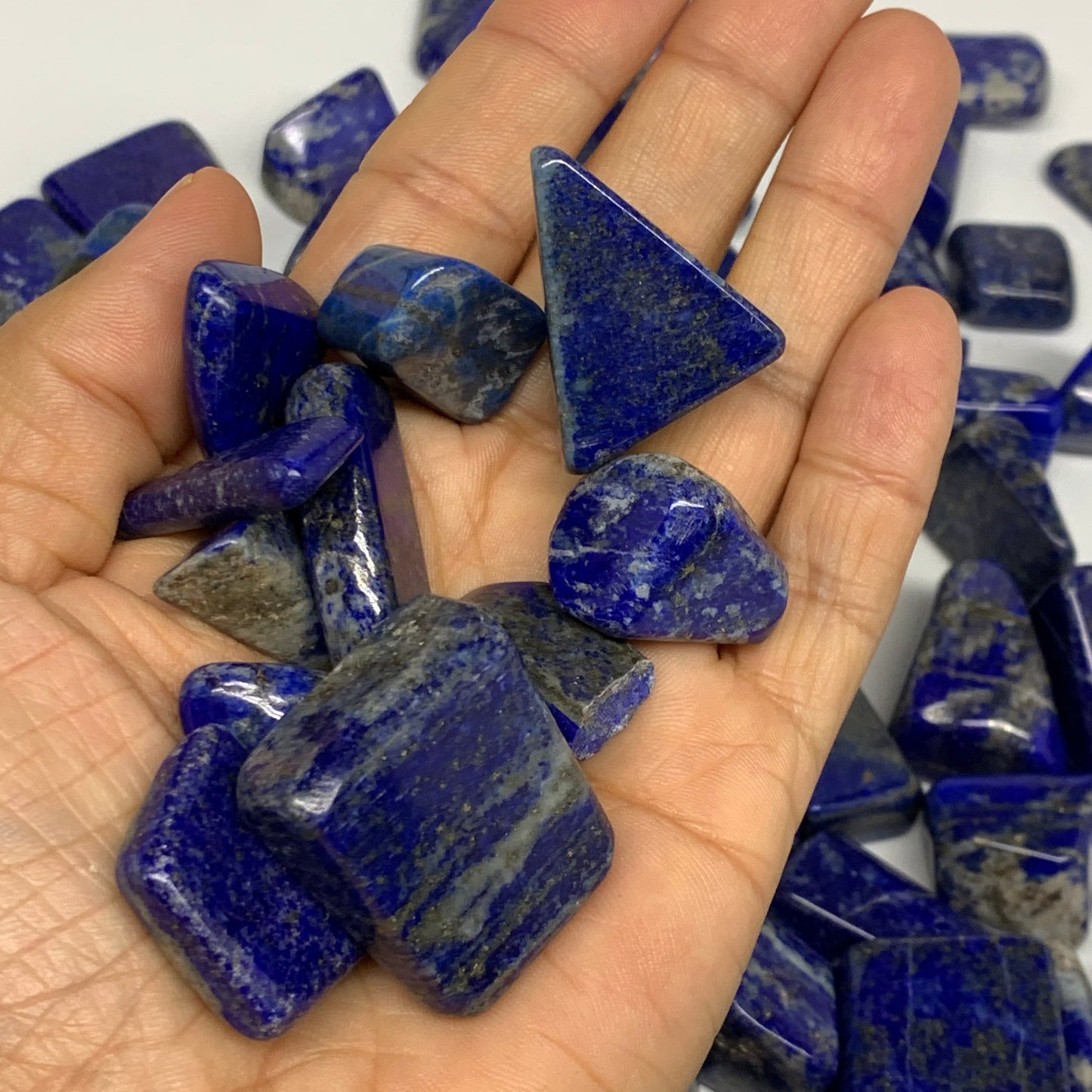 2.2 lb, 0.6"-1.9",83 pcs, Lapis Lazuli Tumbled Stone Polished, B26894