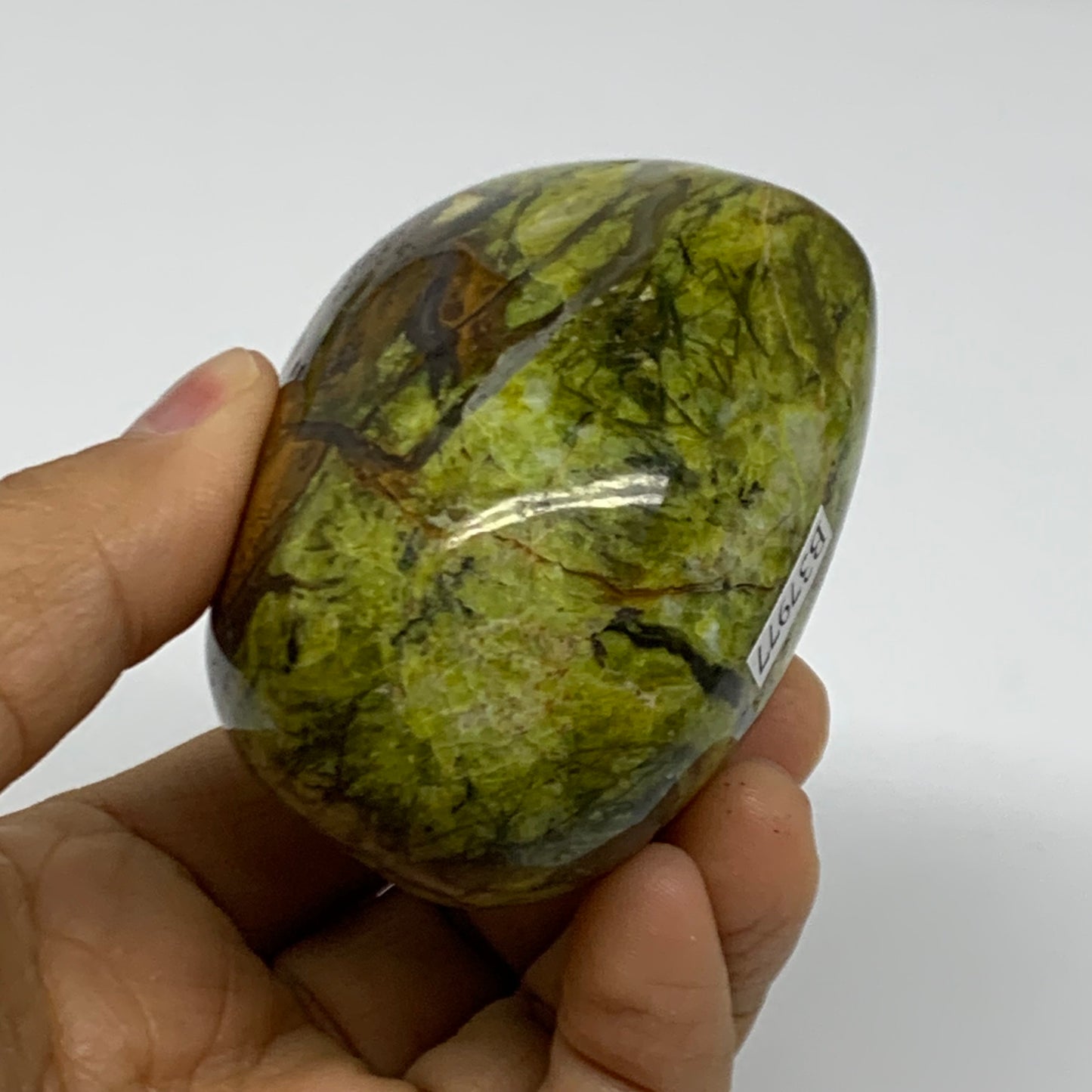 0.61 lbs, 2.5"x3.1"x1.8", Green Opal Heart Polished Gemstone Crystal, B37977