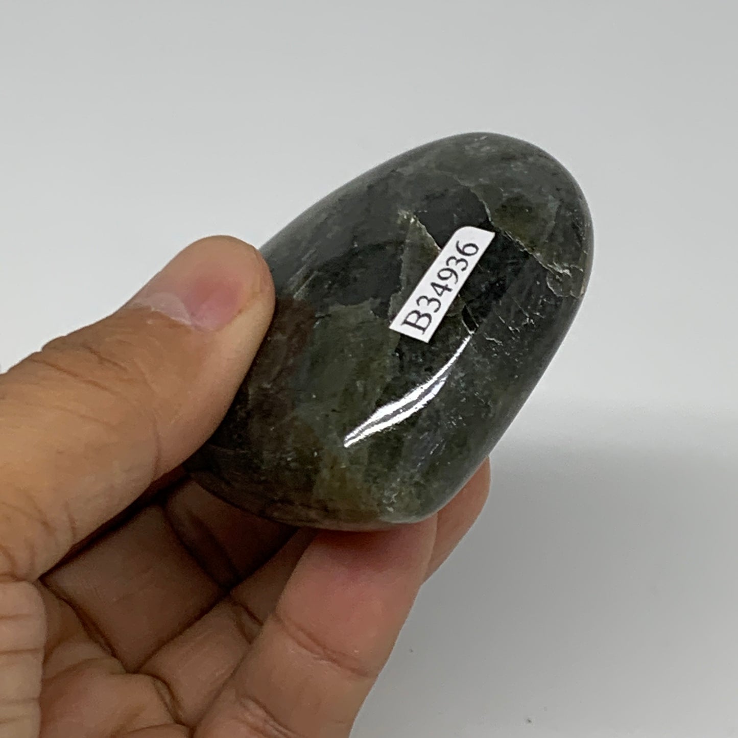 117g, 2.3"x2.3"x0.9", Natural Labradorite Heart Polished Crystal, B34936