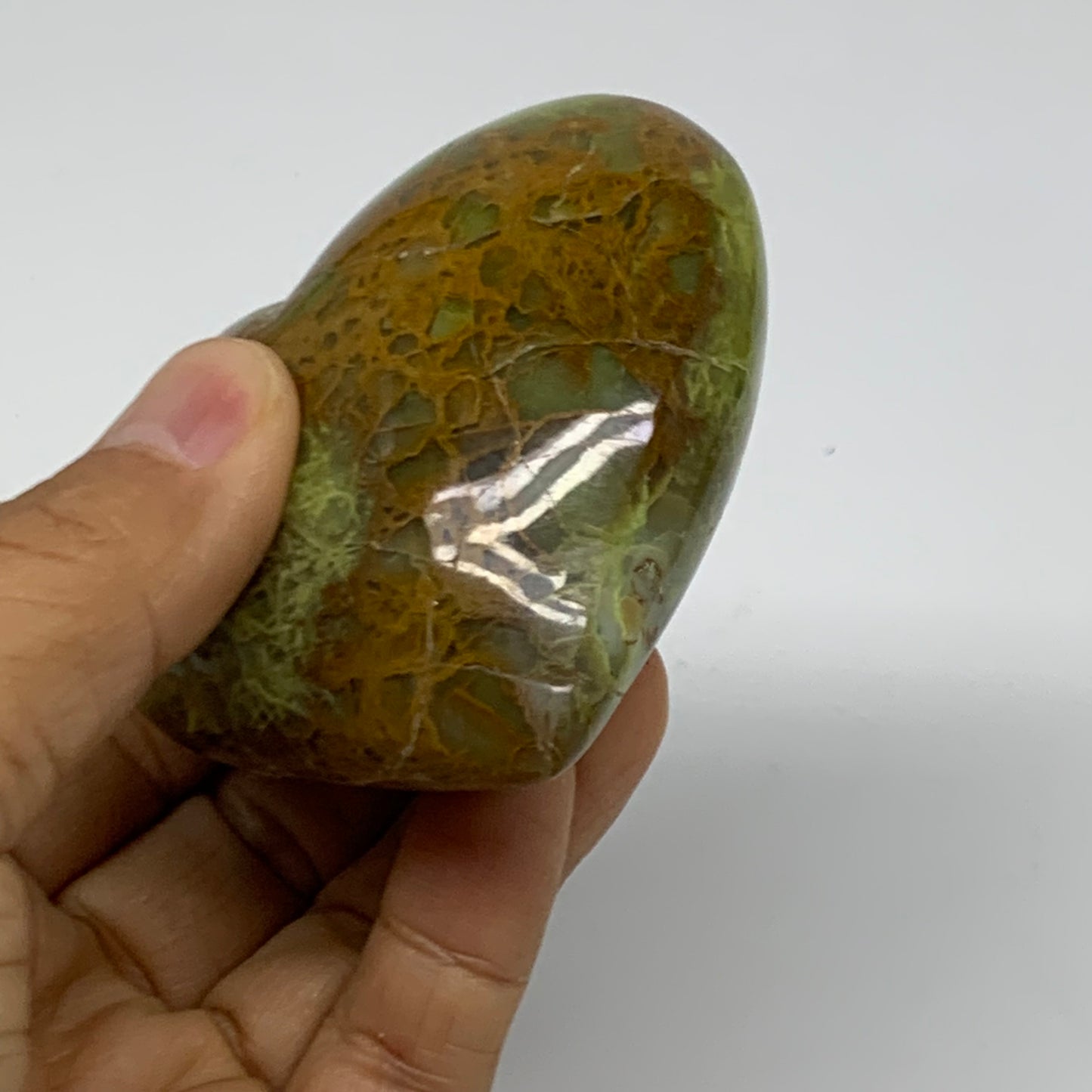 0.37 lbs, 2.7"x2.9"x1.5", Green Opal Heart Polished Gemstone Crystal, B37983