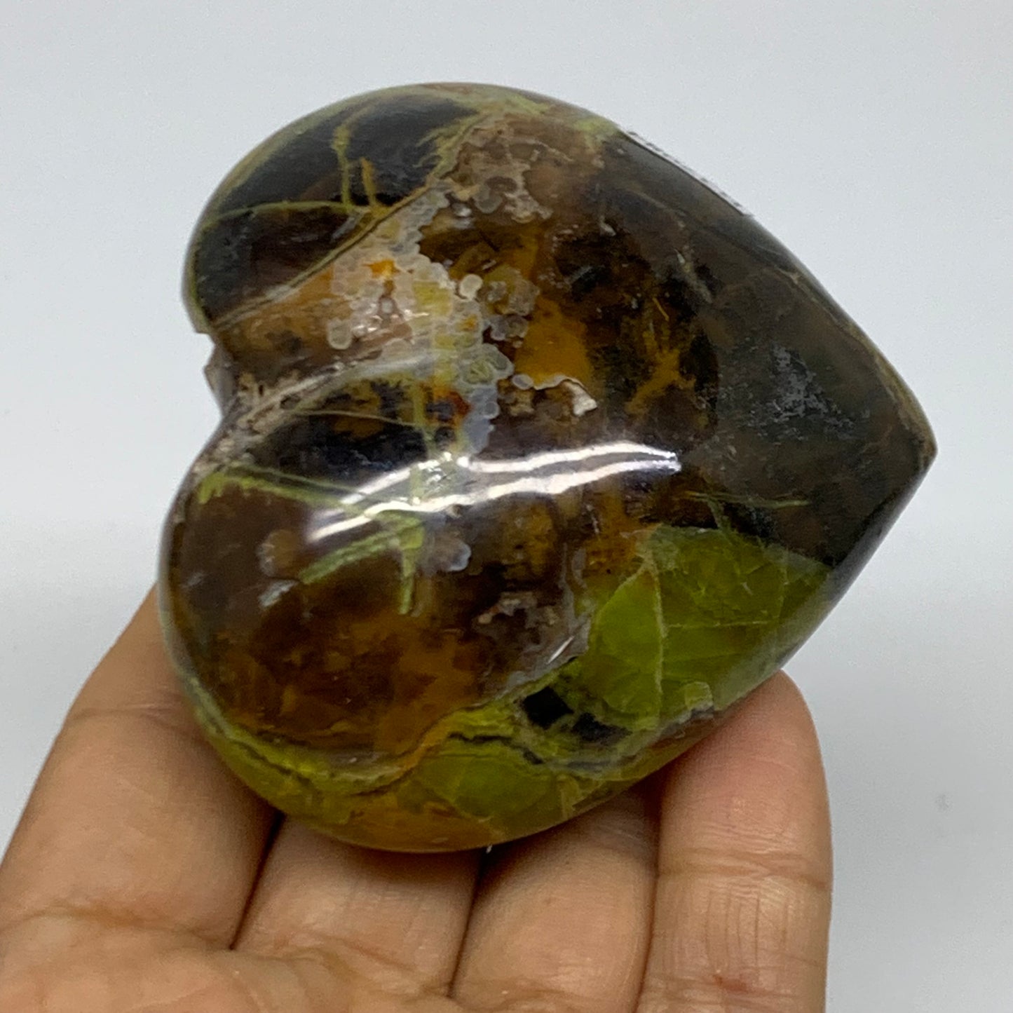 0.45 lbs, 2.6"x2.9"x1.4", Green Opal Heart Polished Gemstone Crystal, B37984