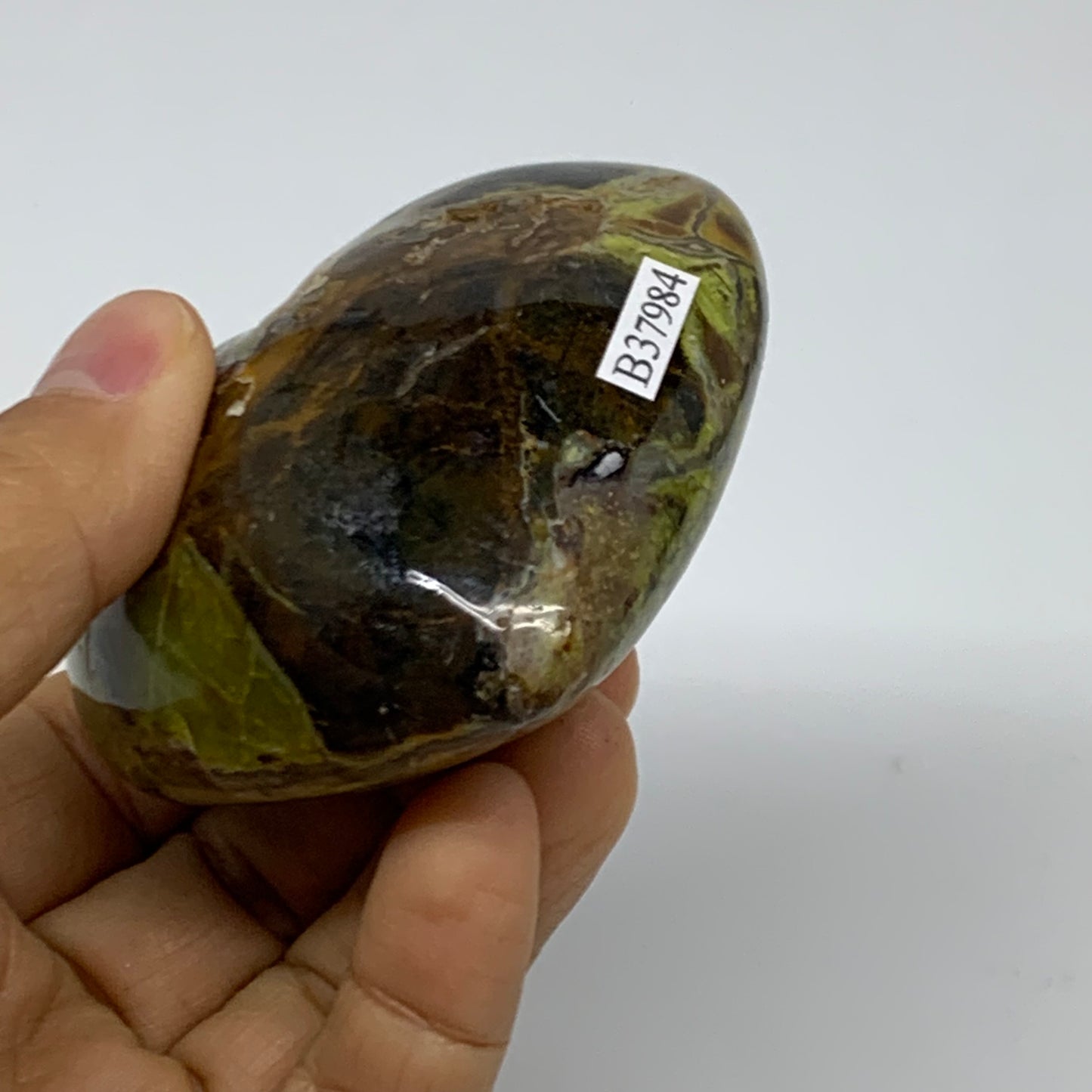 0.45 lbs, 2.6"x2.9"x1.4", Green Opal Heart Polished Gemstone Crystal, B37984