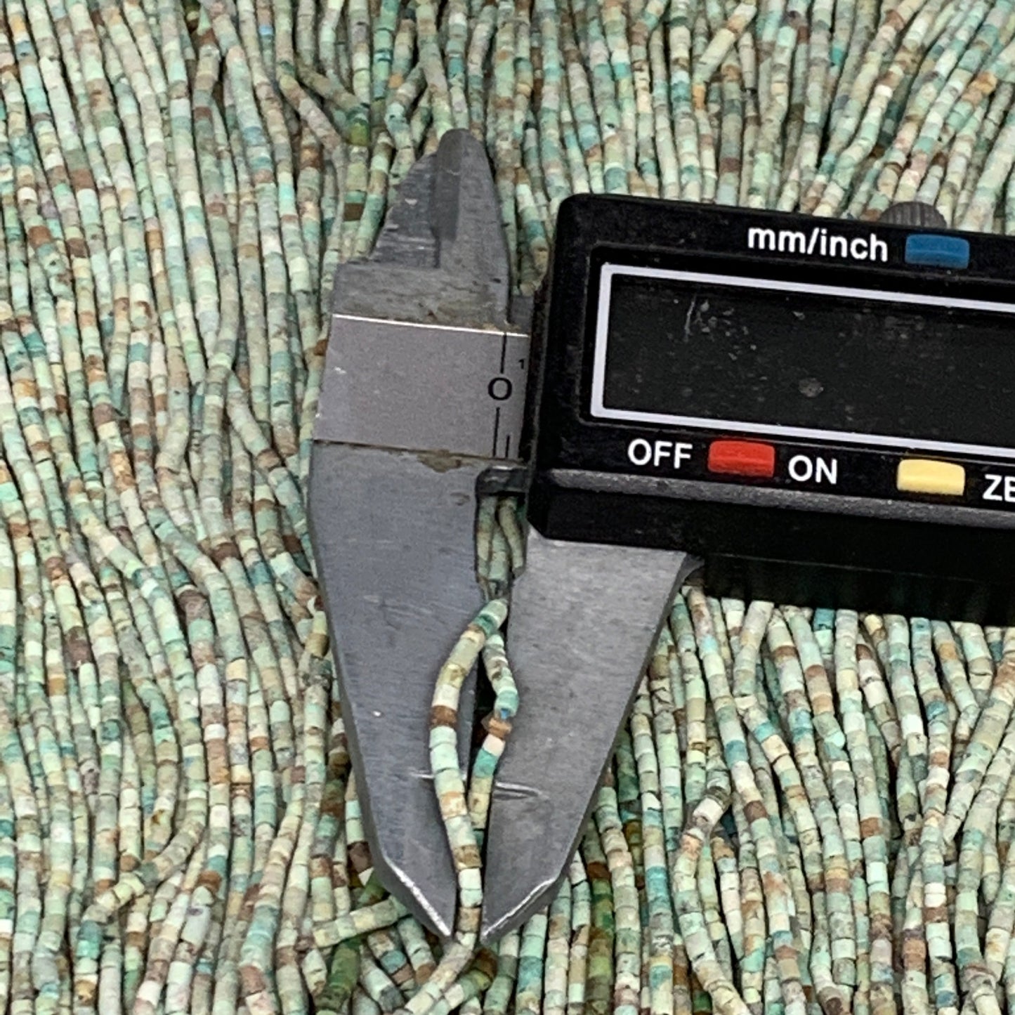 50 strand, 1mm, Tiny Size Natural Turquoise Beads Strand Tube @Pakistan, B13136