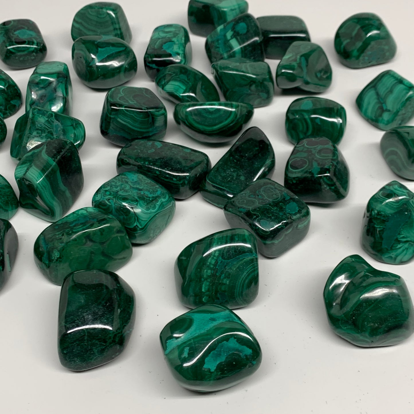 1pcs, 1.2"-1.8", Natural Malachite Tumbled Polished Gemstone, B32843