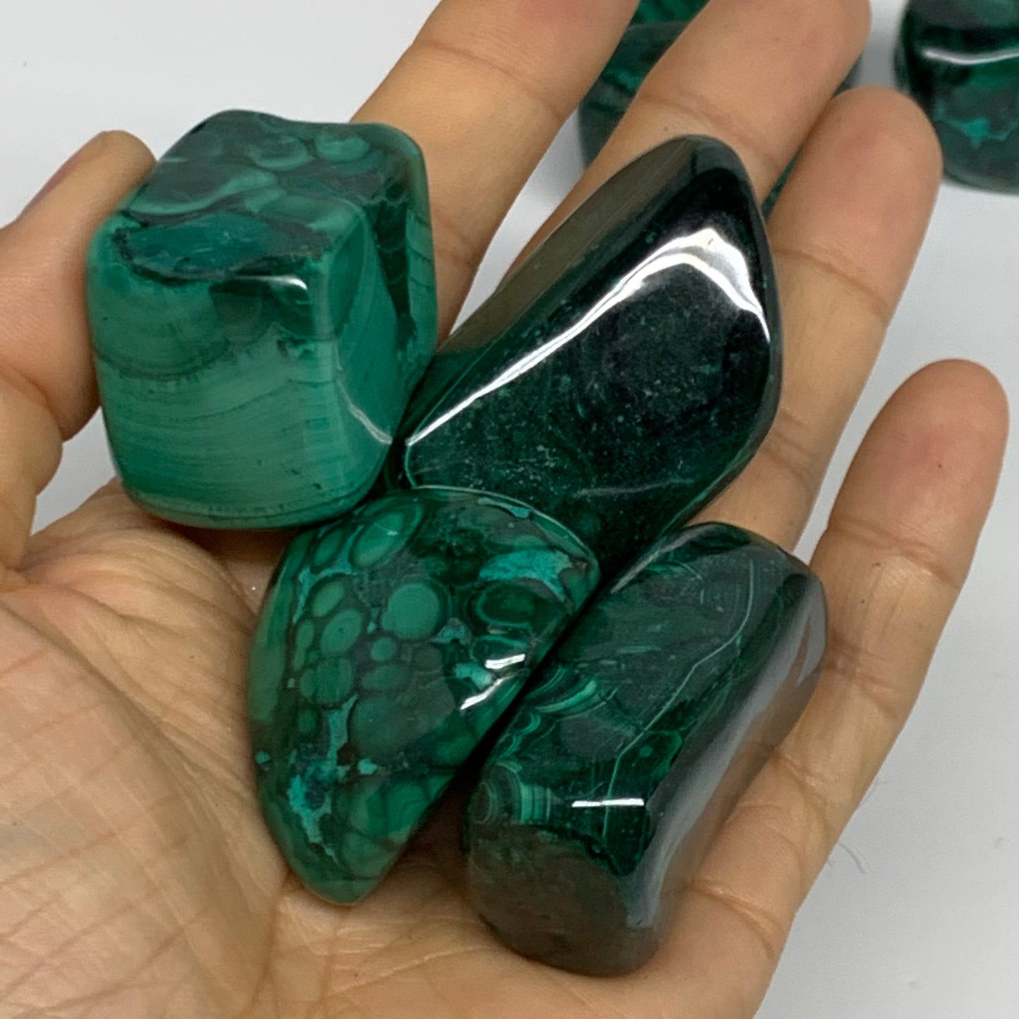 1pcs, 1.2"-1.8", Natural Malachite Tumbled Polished Gemstone, B32843