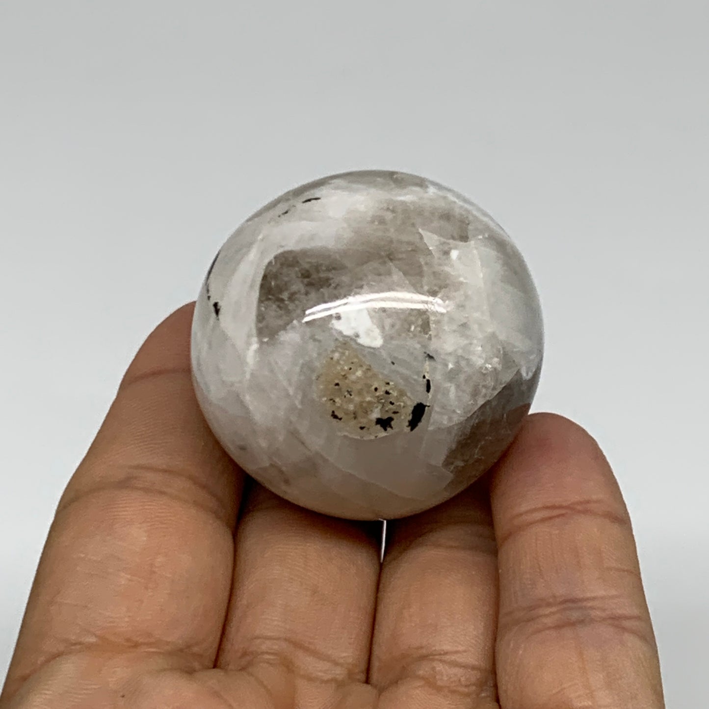 79.9g, 1.5"(39mm), Natural Rainbow Moonstone Sphere Ball Gemstone, B34944