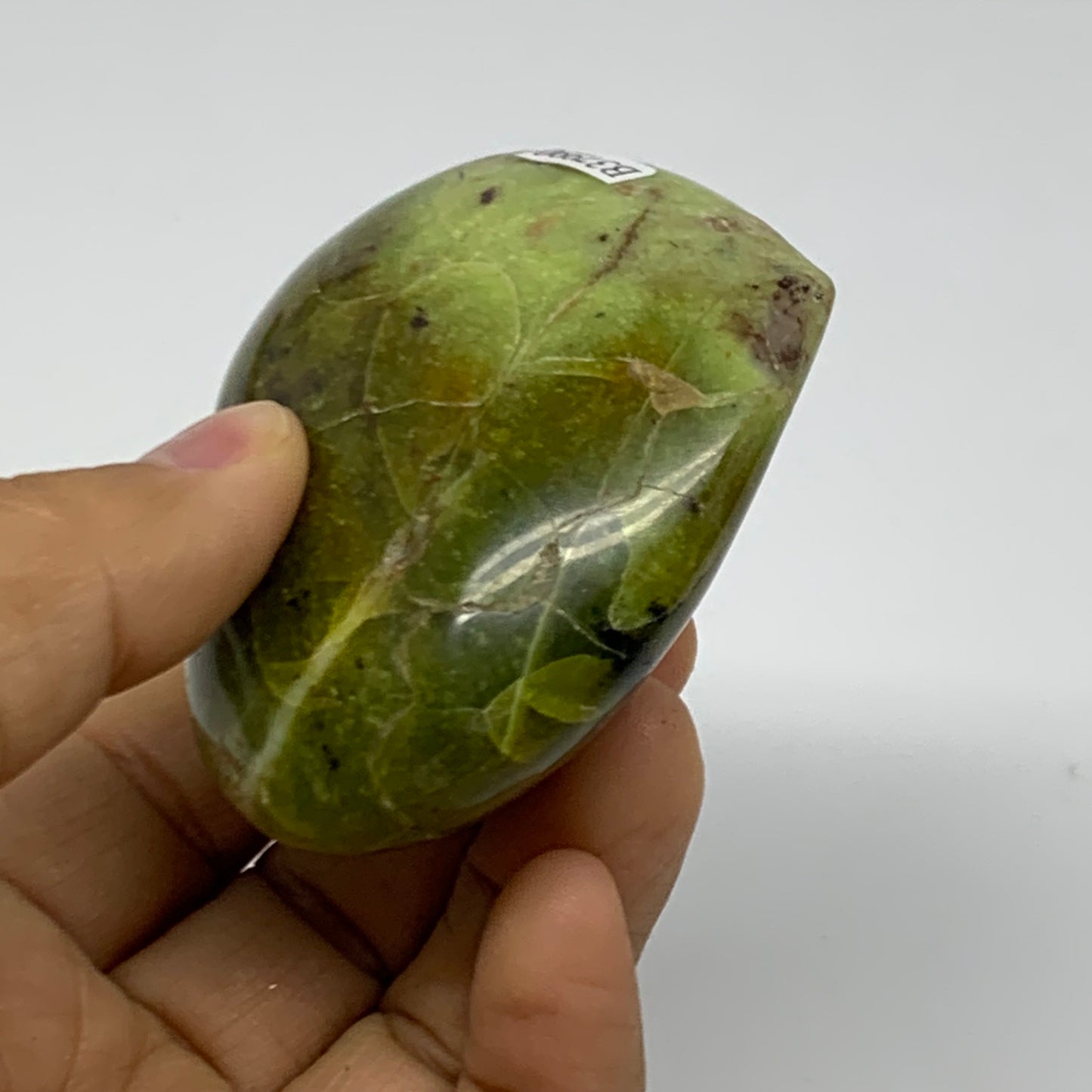0.28 lbs, 2.4"x2.8"x1.2", Green Opal Heart Polished Gemstone Crystal, B37990