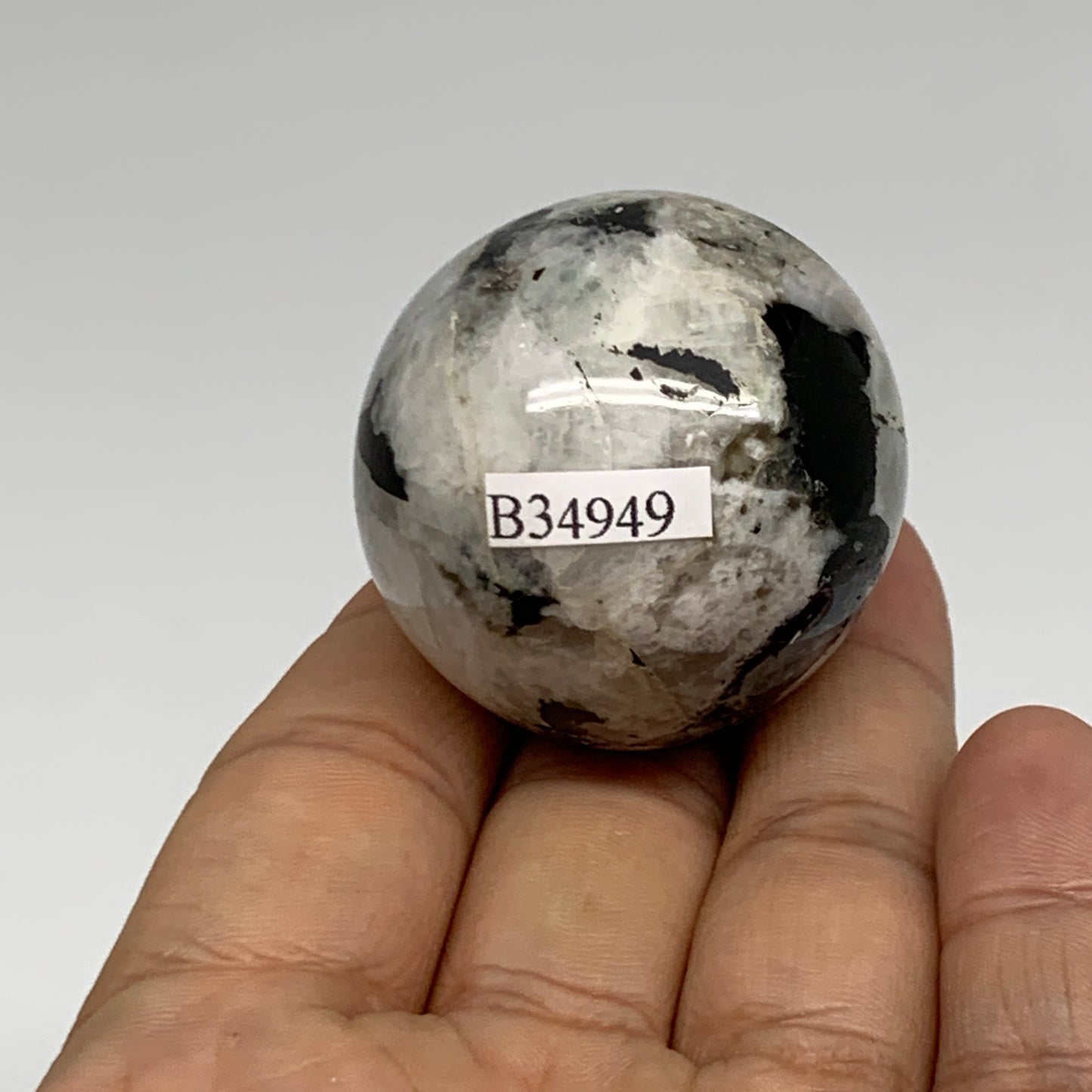 81.7g, 1.5"(39mm), Natural Rainbow Moonstone Sphere Ball Gemstone, B34949