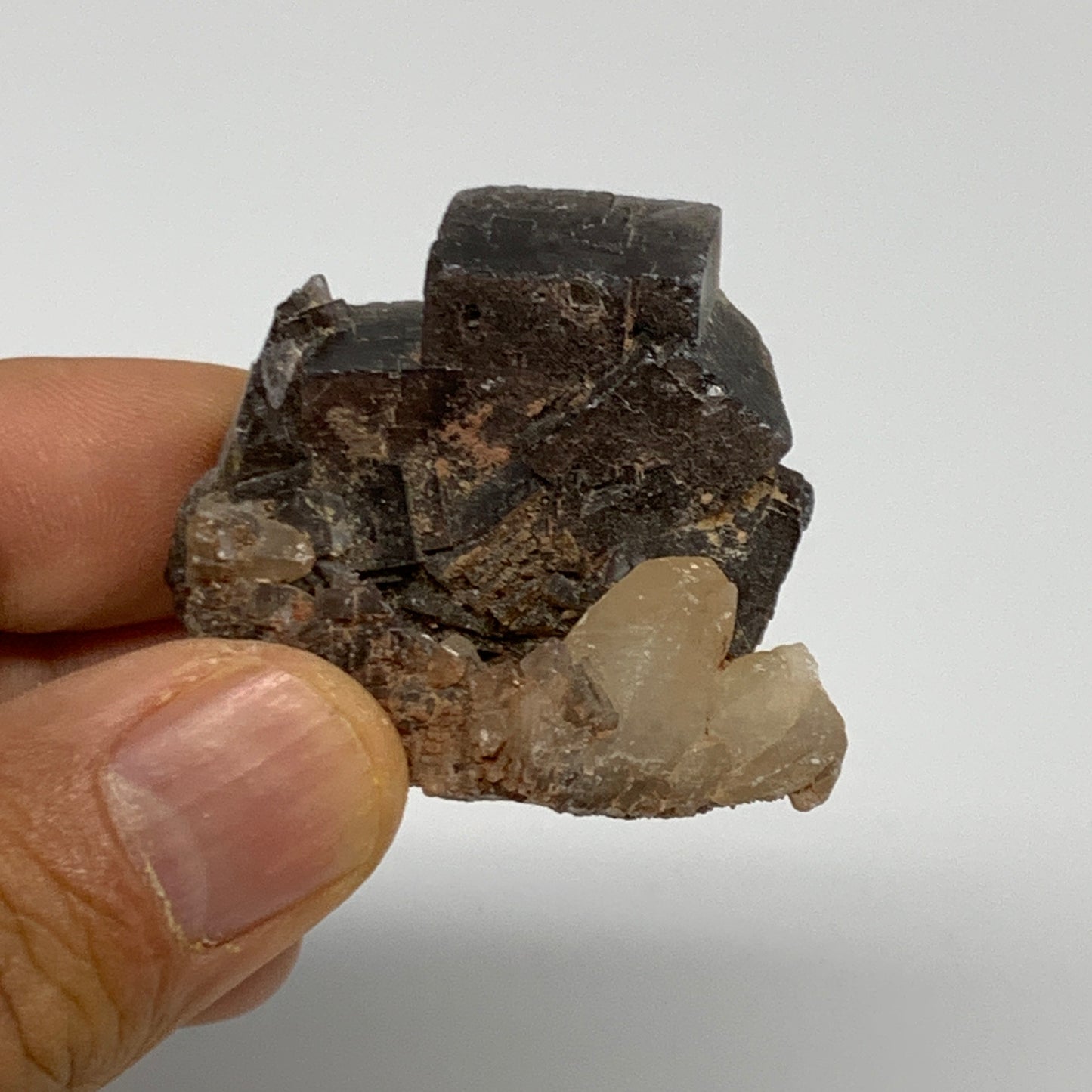 86.3g,1.5"-1.6",2pcs, Purple Fluorite Crystal Mineral Specimen @Pakistan,B27696